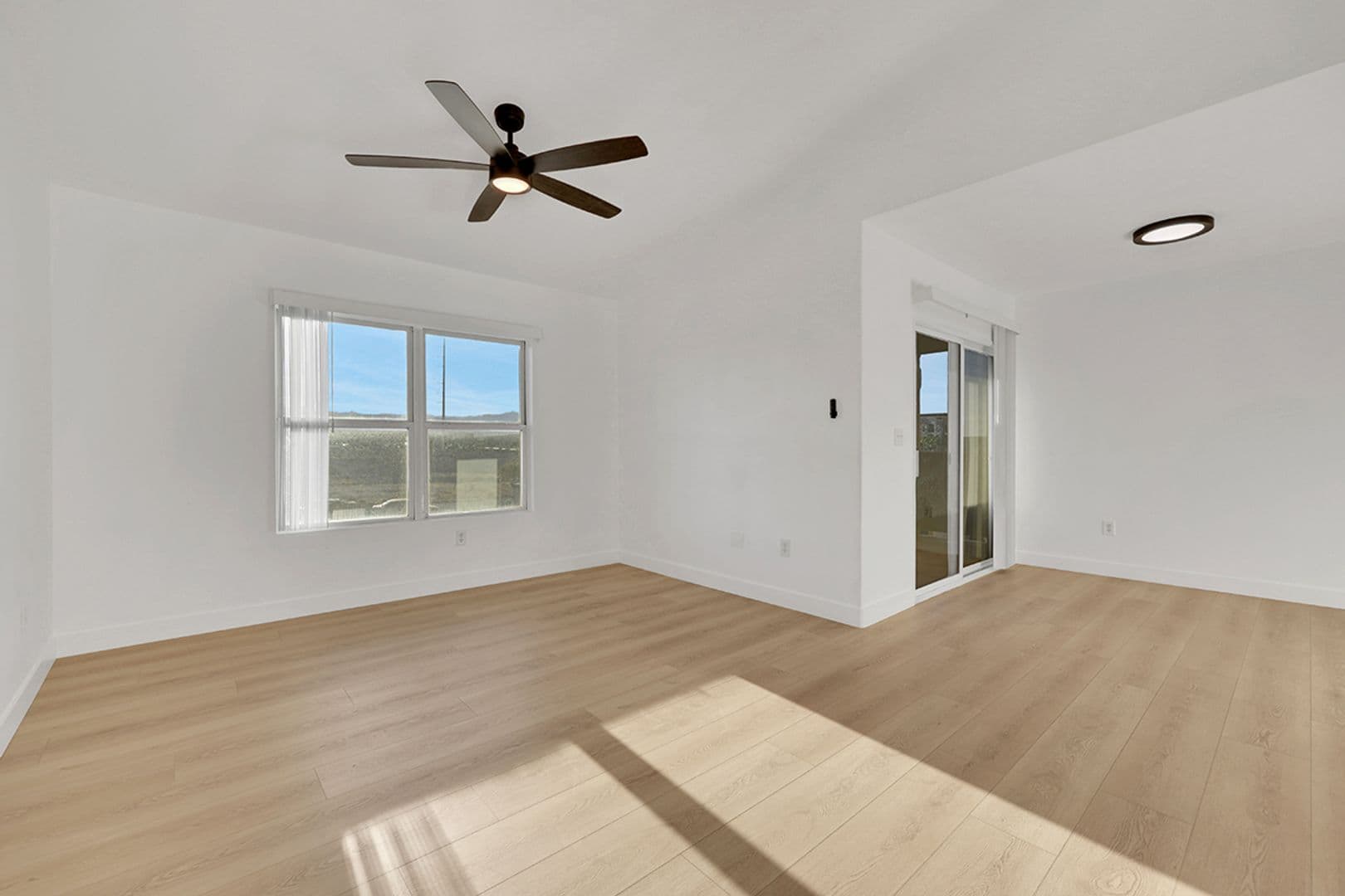 Las Vegas House: 6650 W Warm Springs Rd #2163