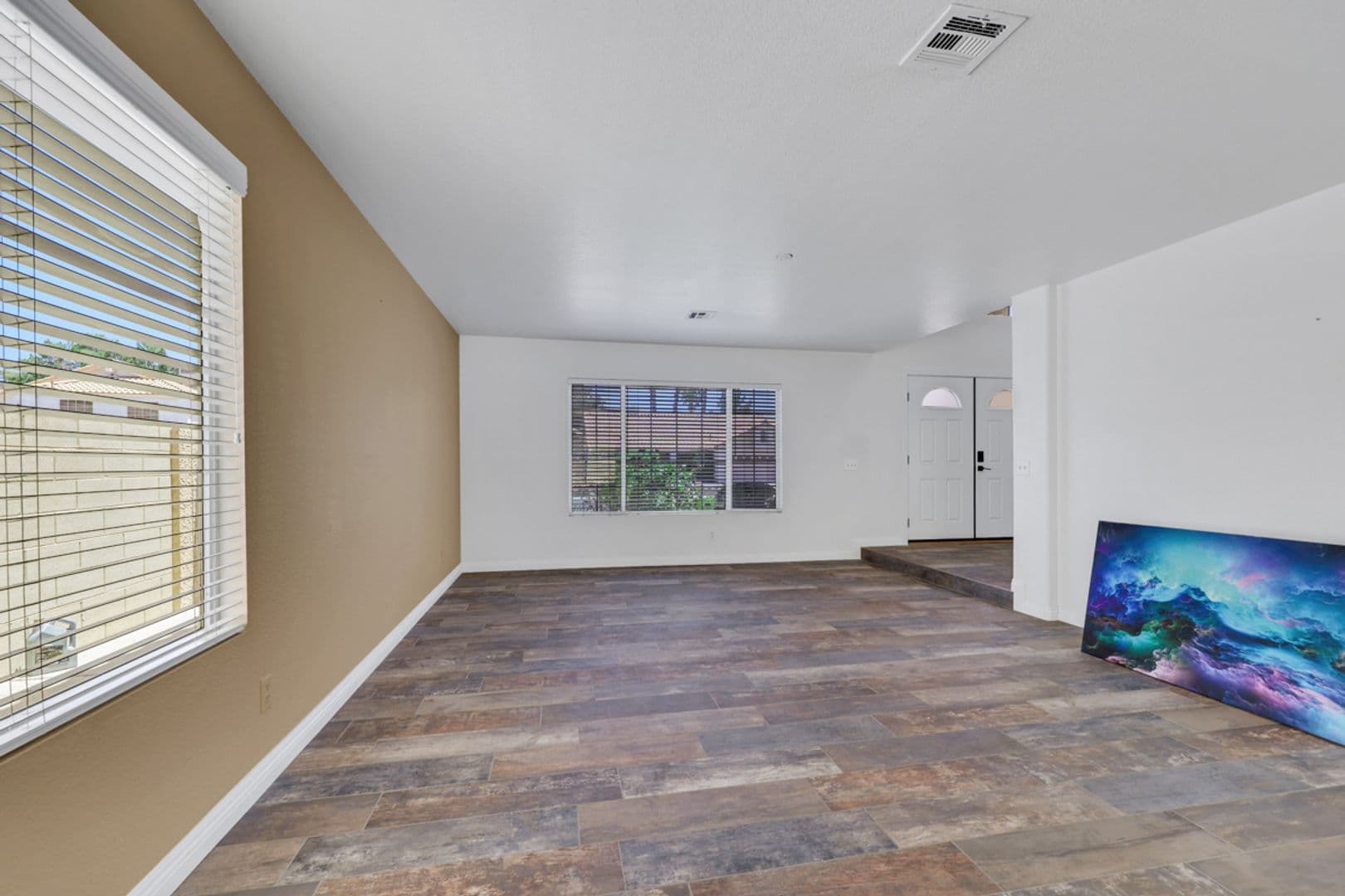 Henderson House: 815 Stillwater Lane