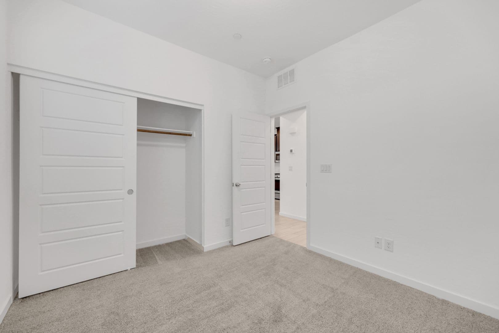 Las Vegas House: 5730 Sky Pointe Dr #169