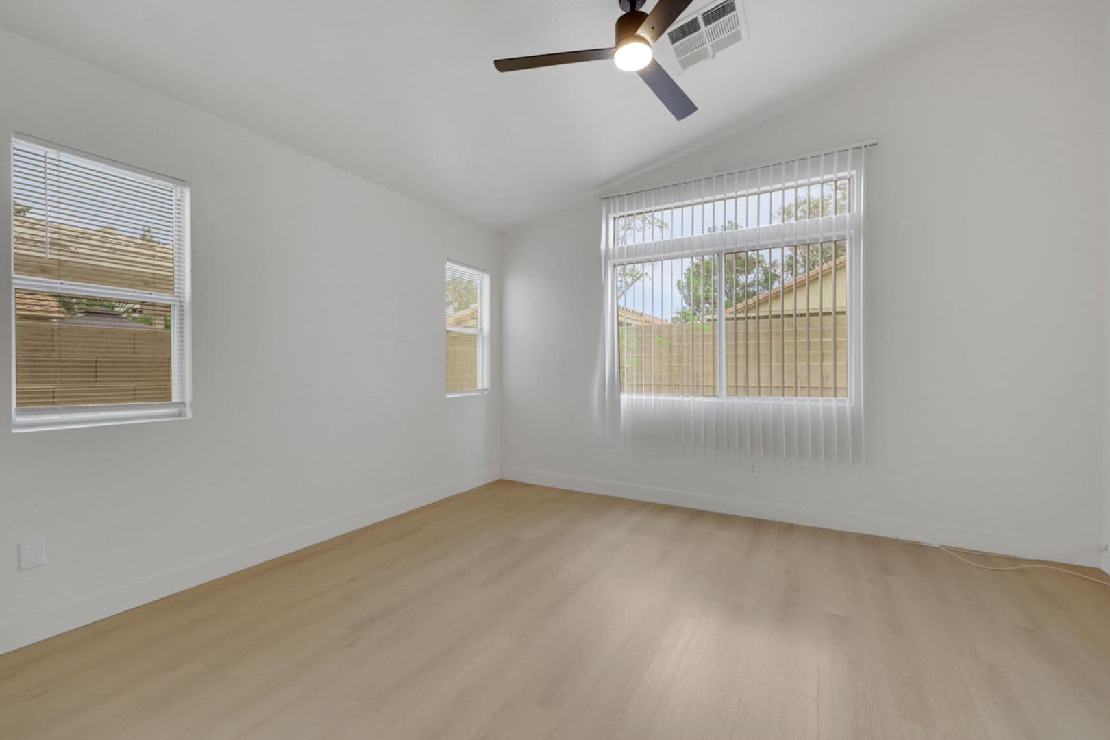 Las Vegas House: 7254 Rock Castle