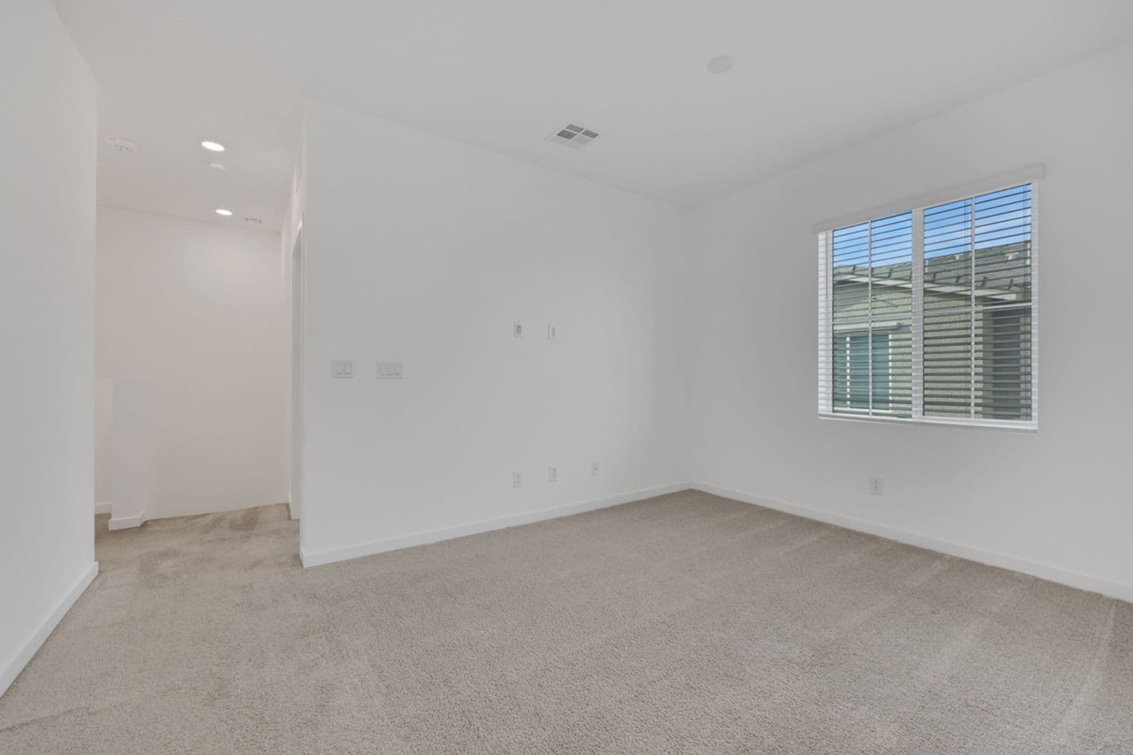 Las Vegas House: 5730 Sky Pointe Dr #169