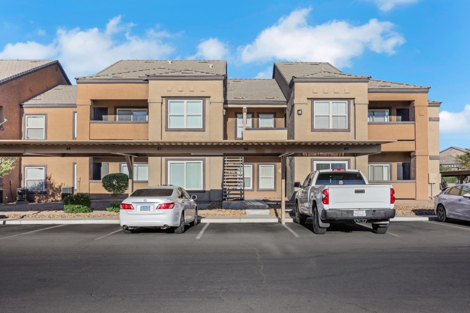 Las Vegas House: 6650 W Warm Springs Rd #2163