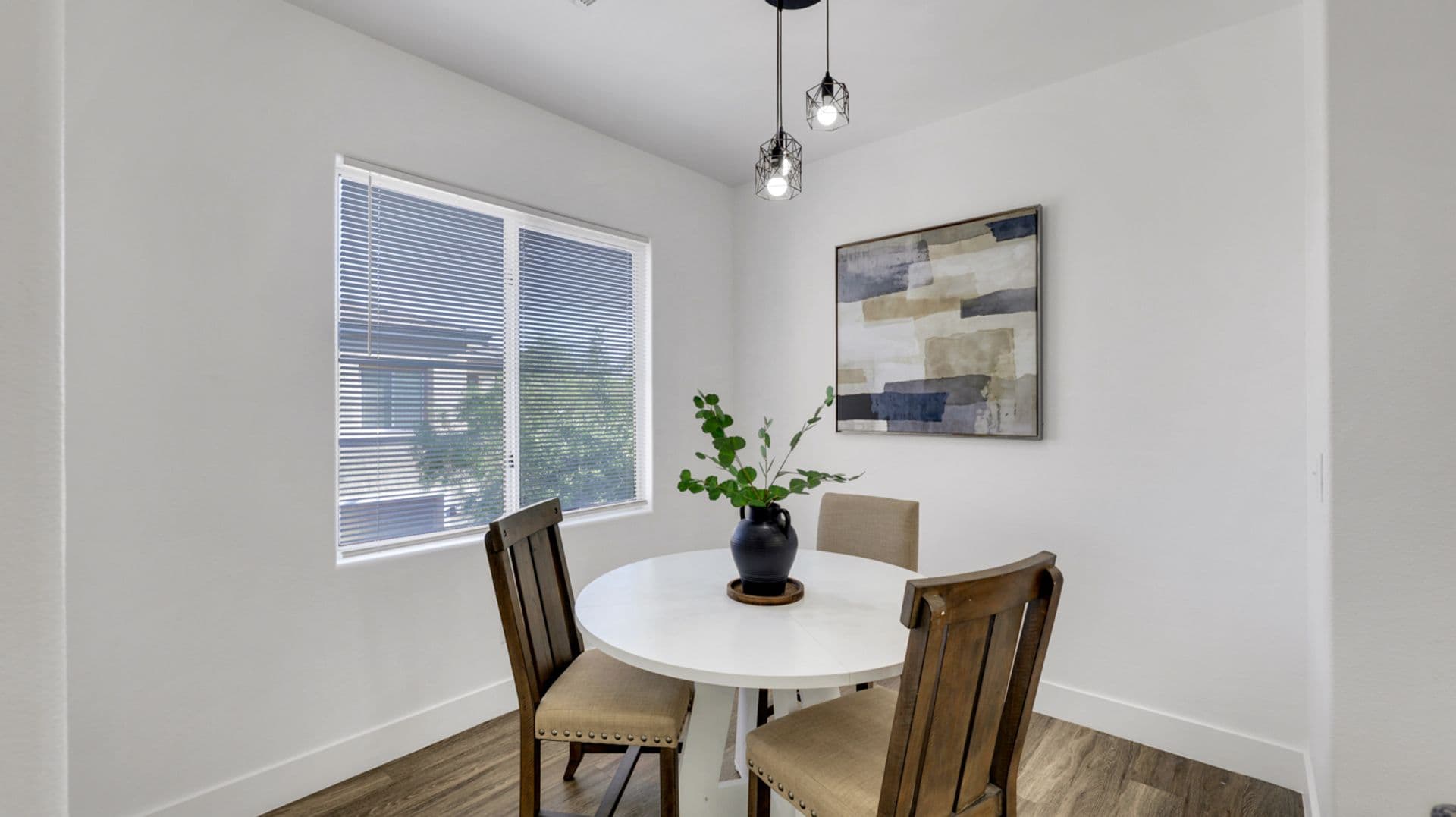 Las Vegas House: 721 Peachy Canyon #201
