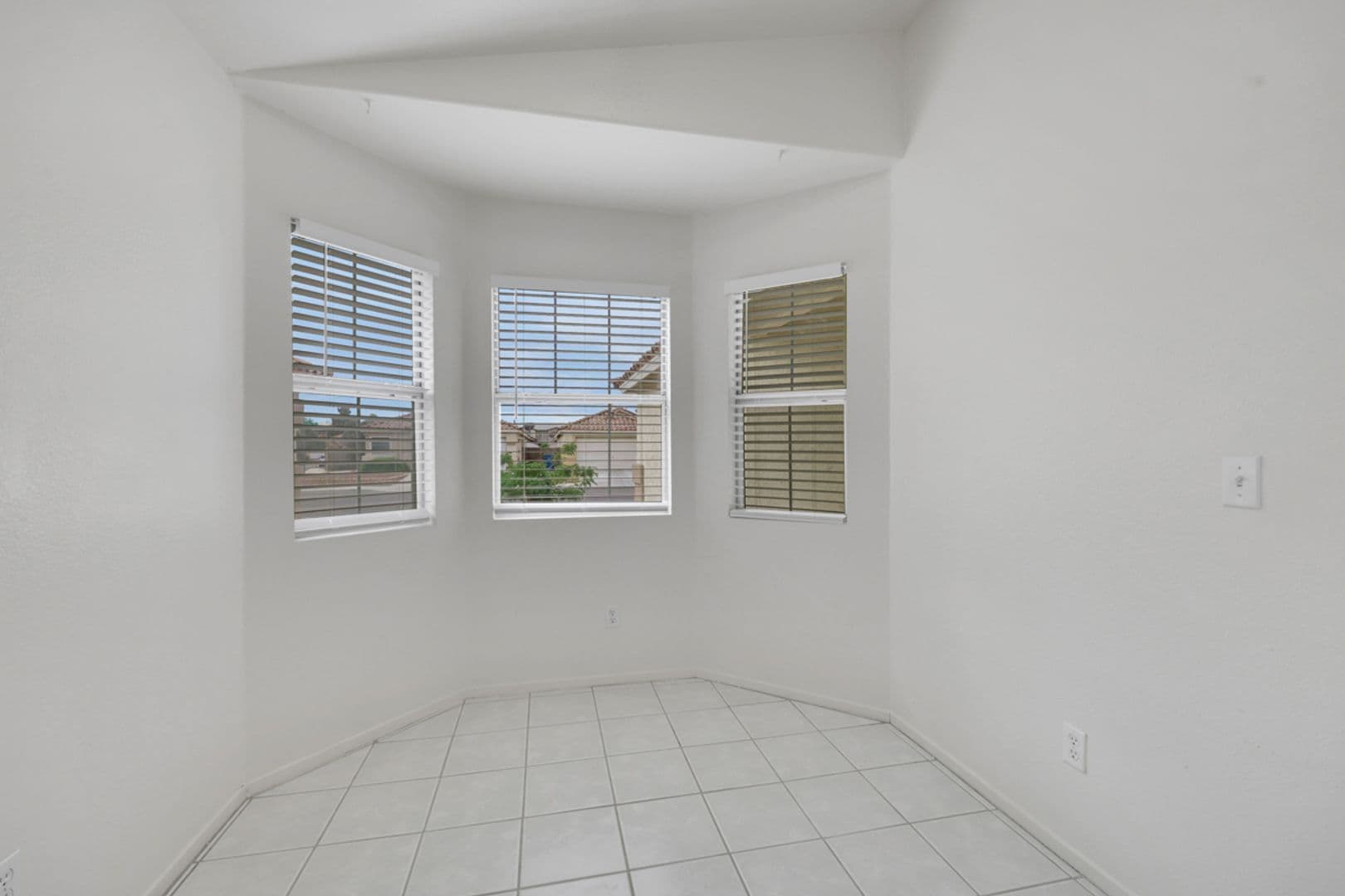 Las Vegas House: 7254 Rock Castle