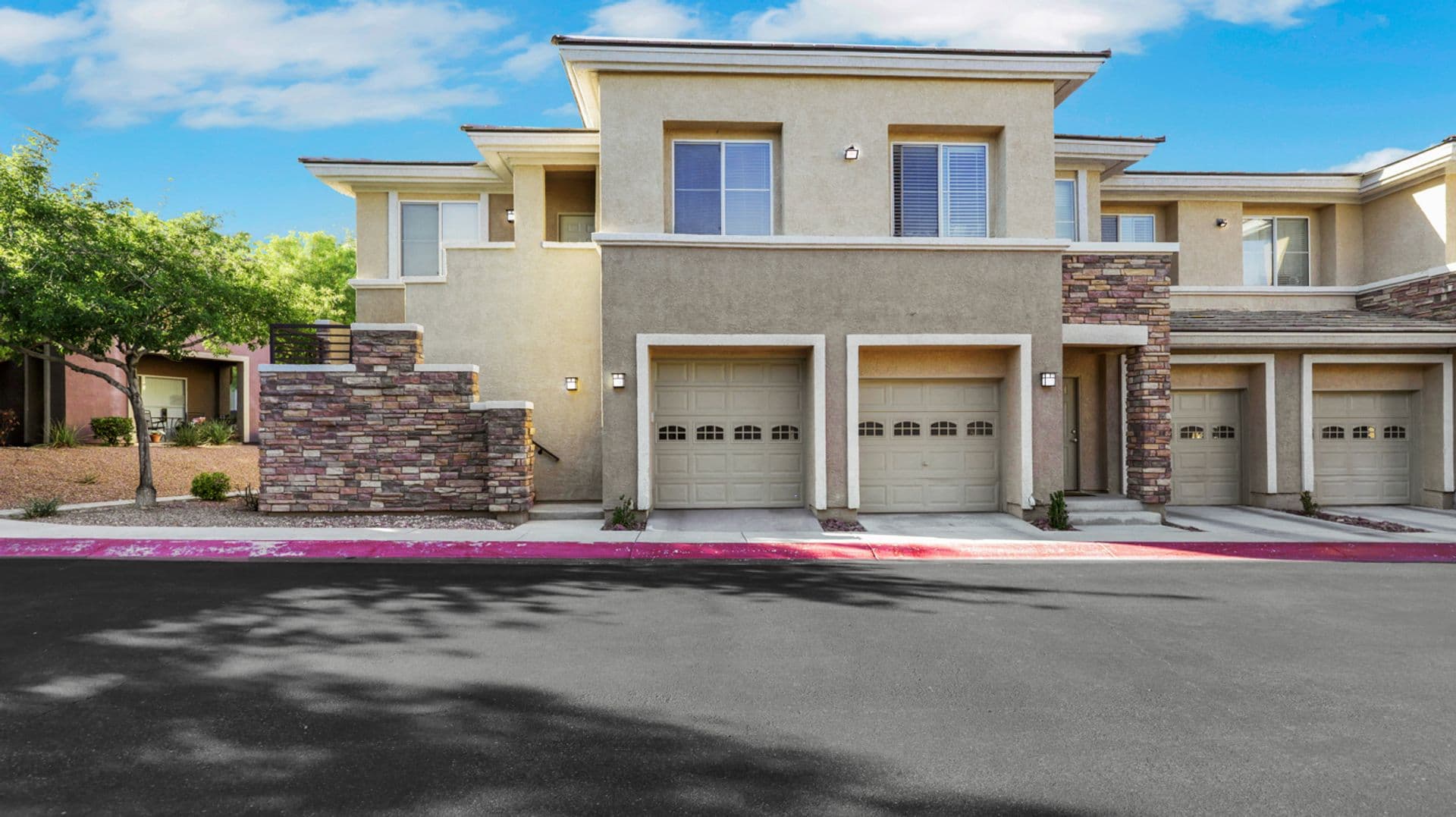 Las Vegas House: 721 Peachy Canyon #201