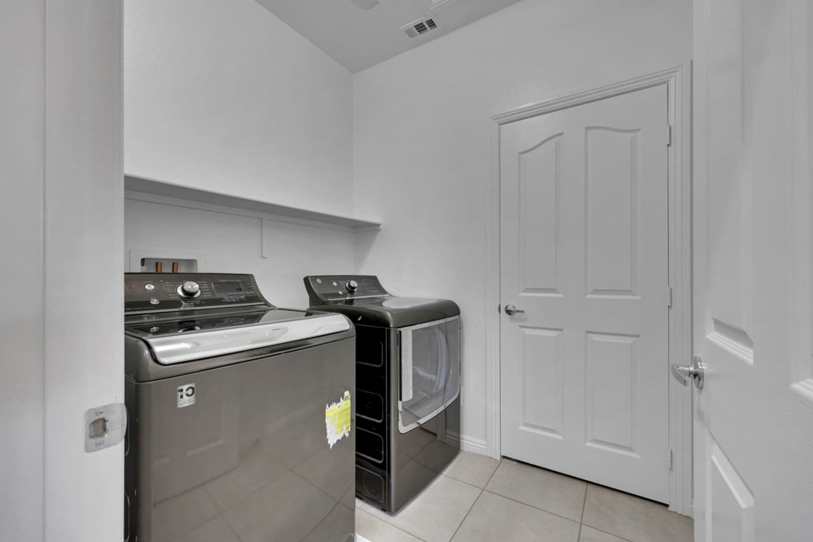 Las Vegas House: 9168 Sea Mink Ave