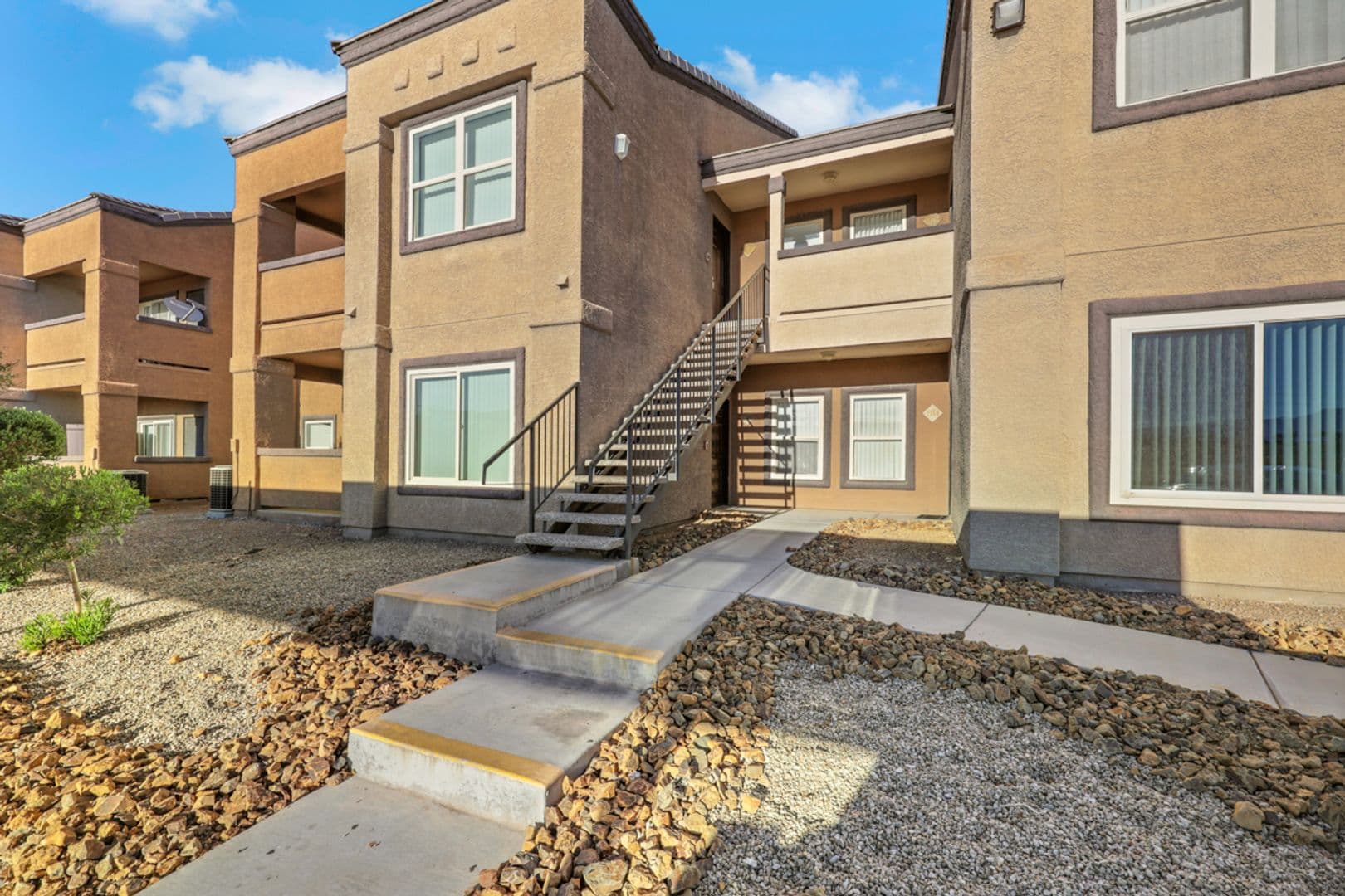 Las Vegas House: 6650 W Warm Springs Rd #2163