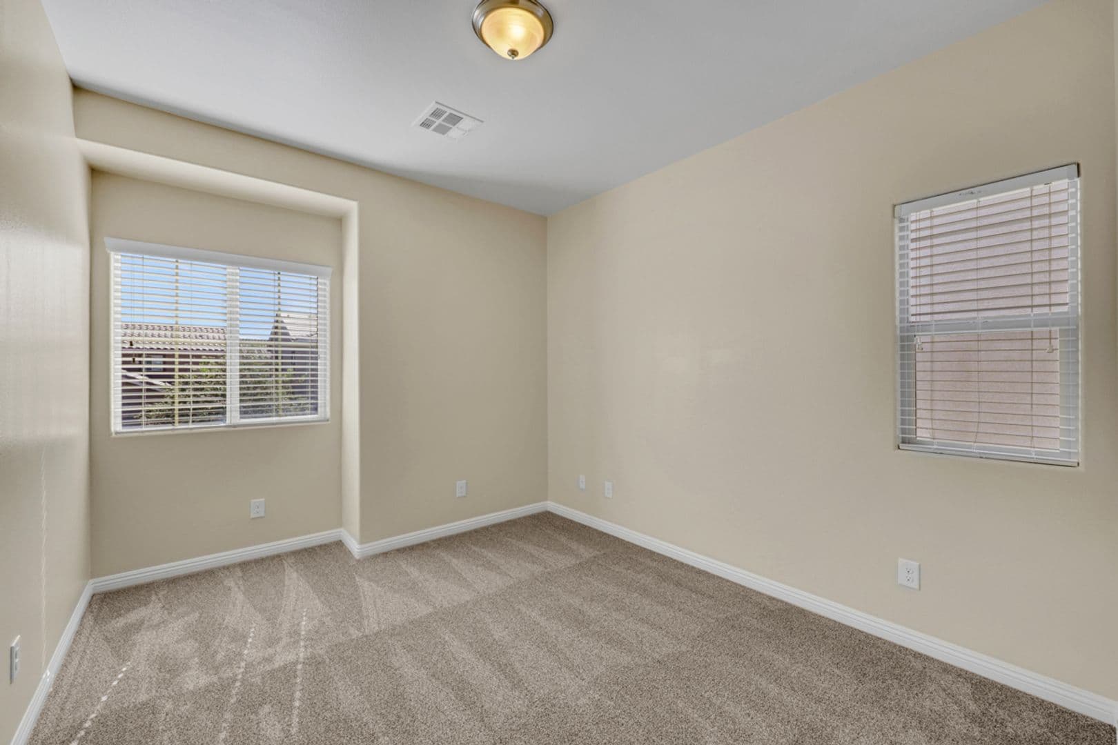 Las Vegas House: 9168 Sea Mink Ave
