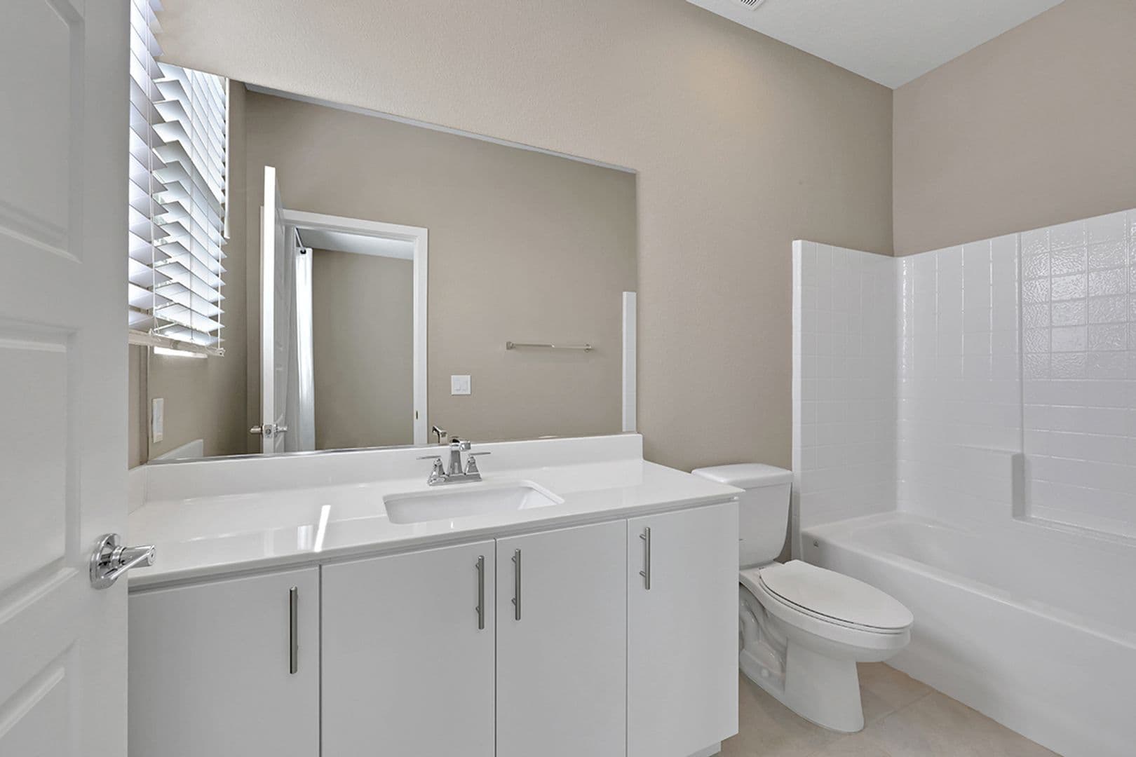 Las Vegas House: 11258 Essence Point #206