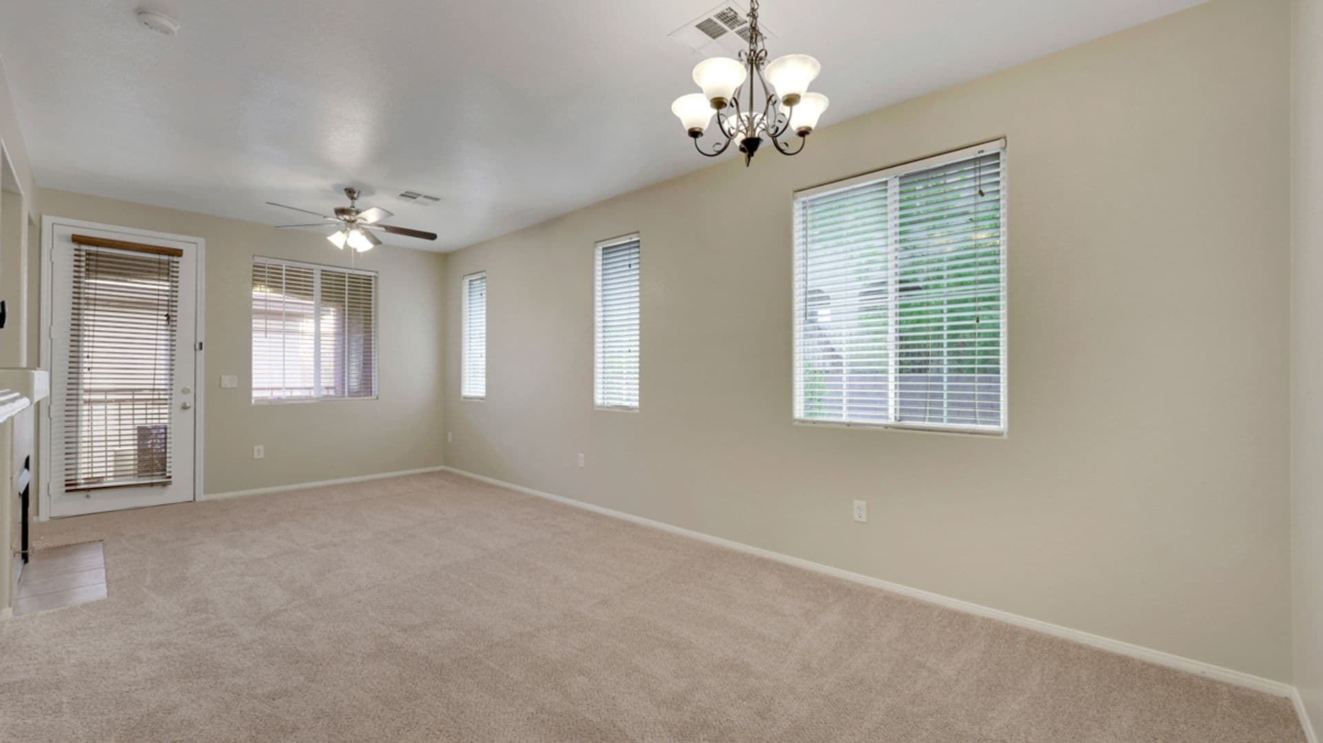 Las Vegas House: 3925 Palm Beach #201