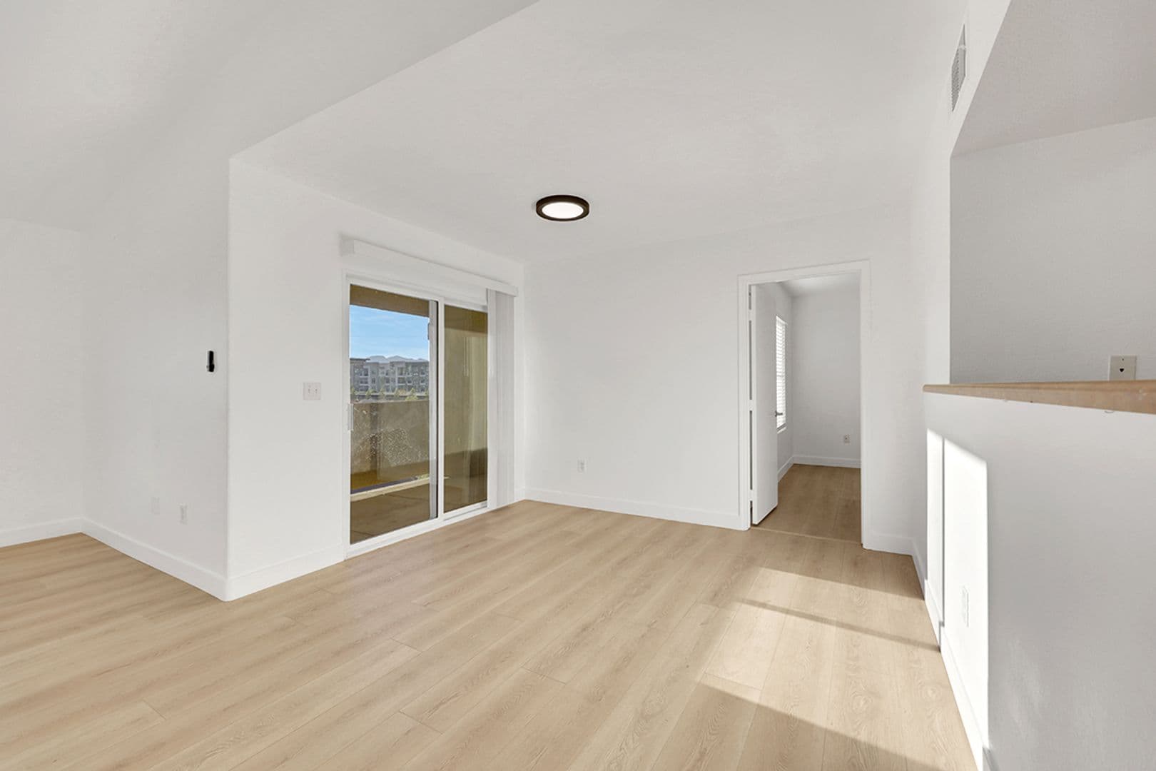 Las Vegas House: 6650 W Warm Springs Rd #2163