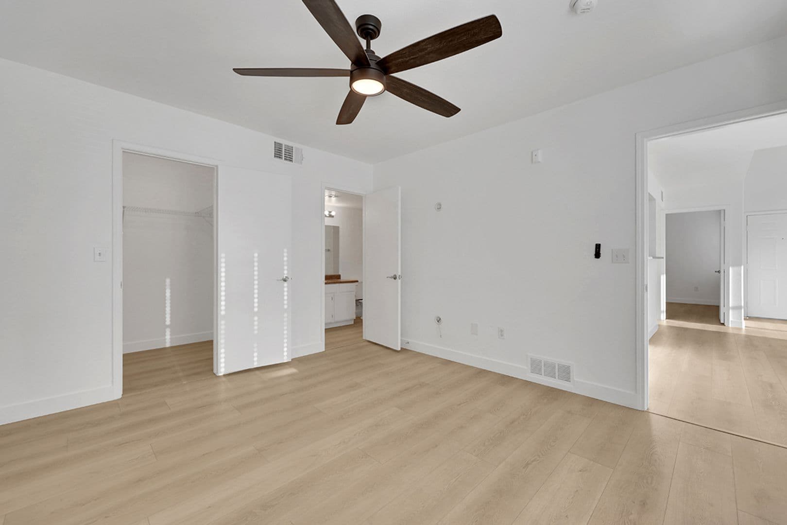 Las Vegas House: 6650 W Warm Springs Rd #2163