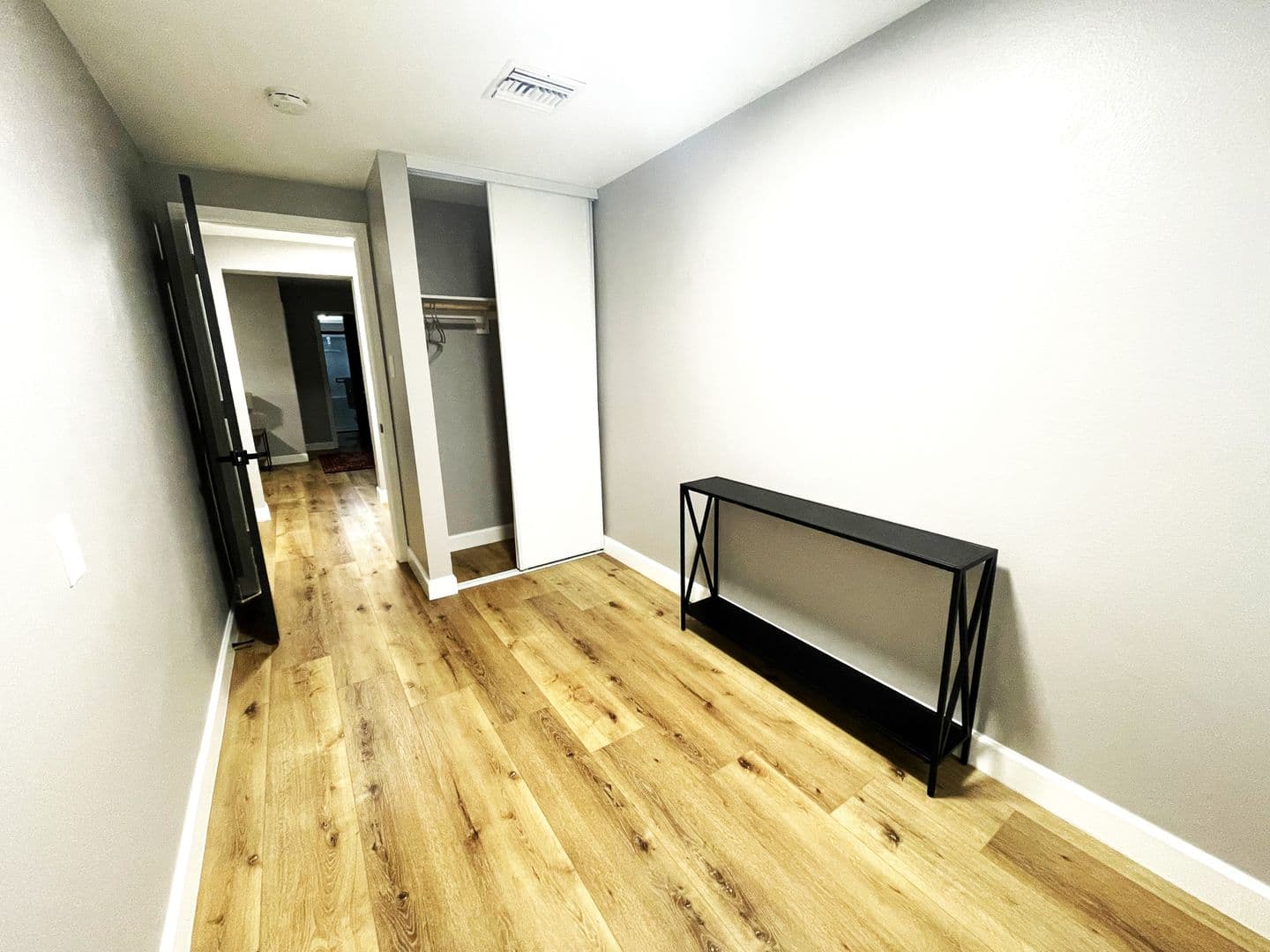 Montclair Apartment: 10190 Bel Air Ave.