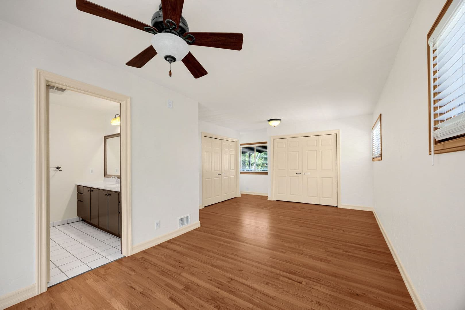 Fullerton House: 828 N. Lois Ln.