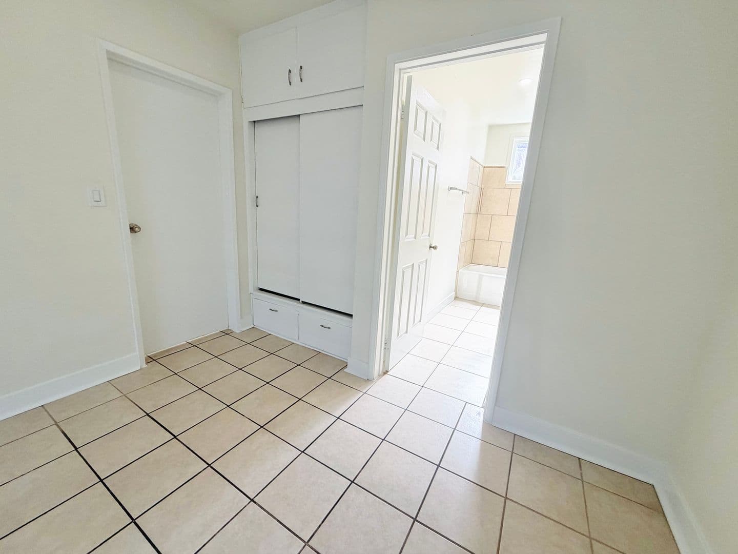 Montebello Apartment: 1233 Spruce St.