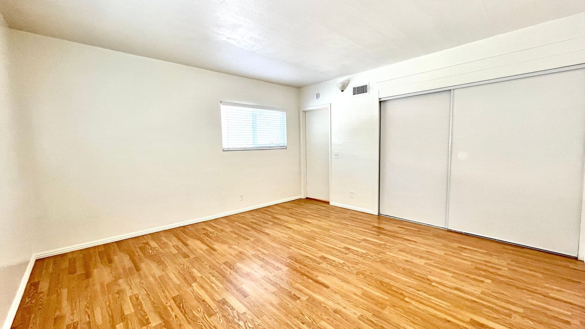 Claremont Apartment: 631 N Harvard Ave.