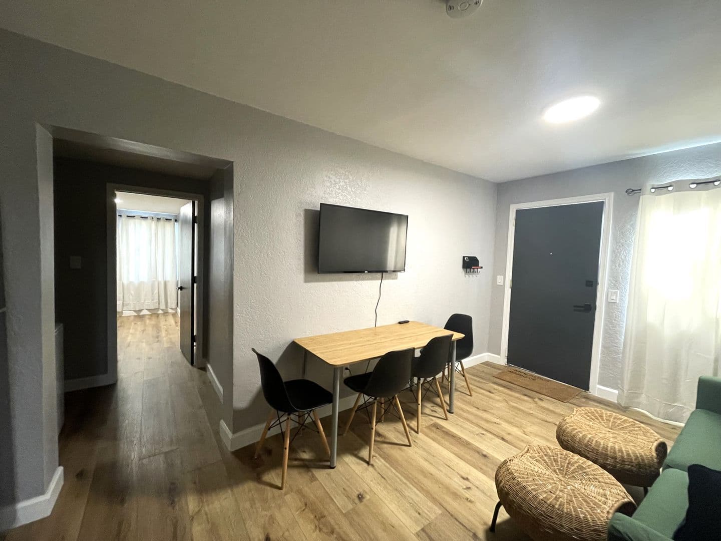 Montclair Apartment: 10190 Bel Air Ave.