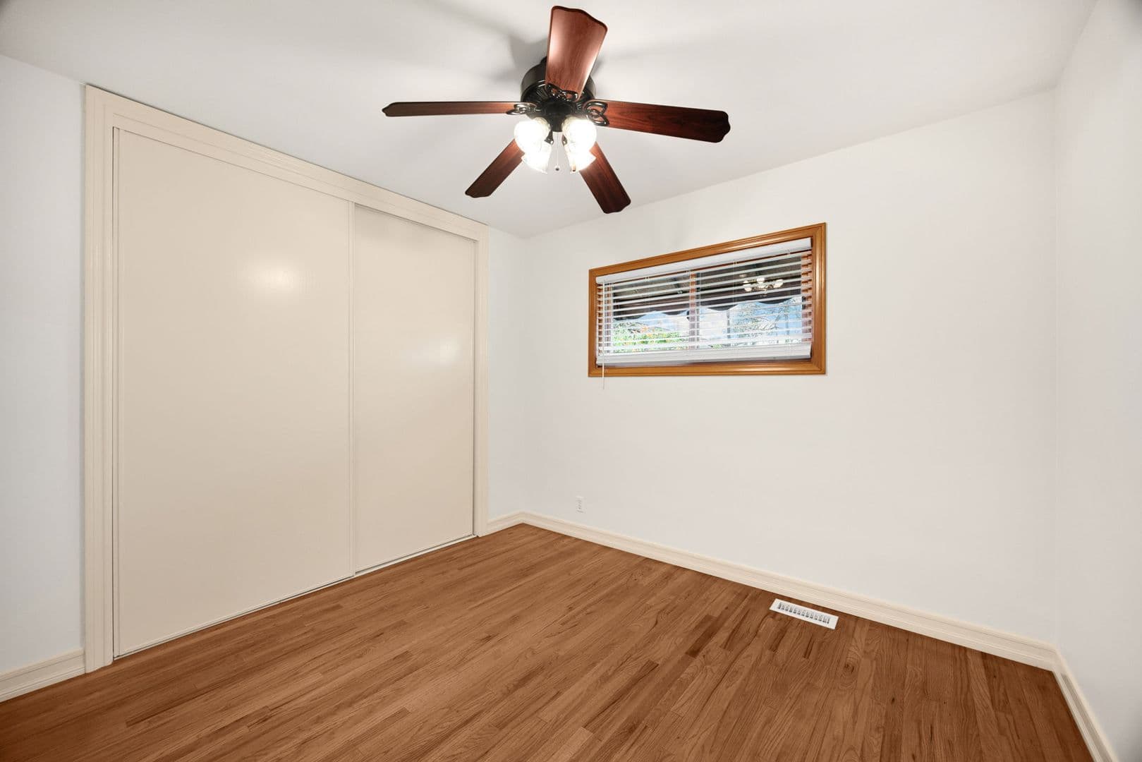Fullerton House: 828 N. Lois Ln.