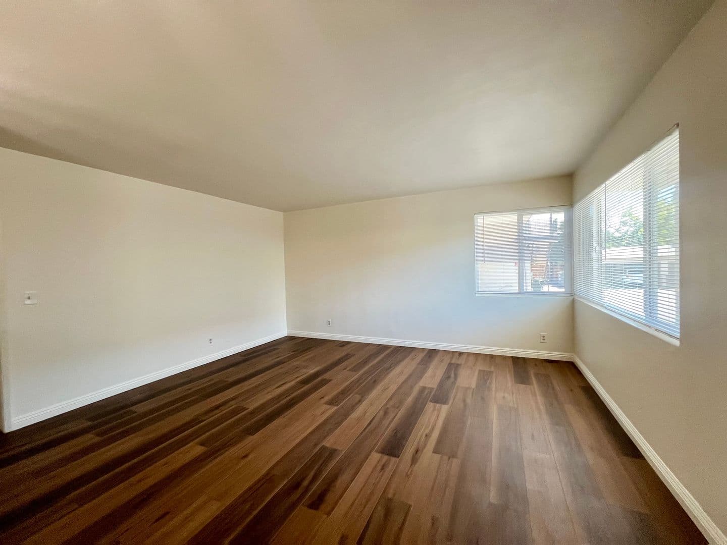 San Gabriel Apartment: 1510 S. Del Mar Ave. #A-I