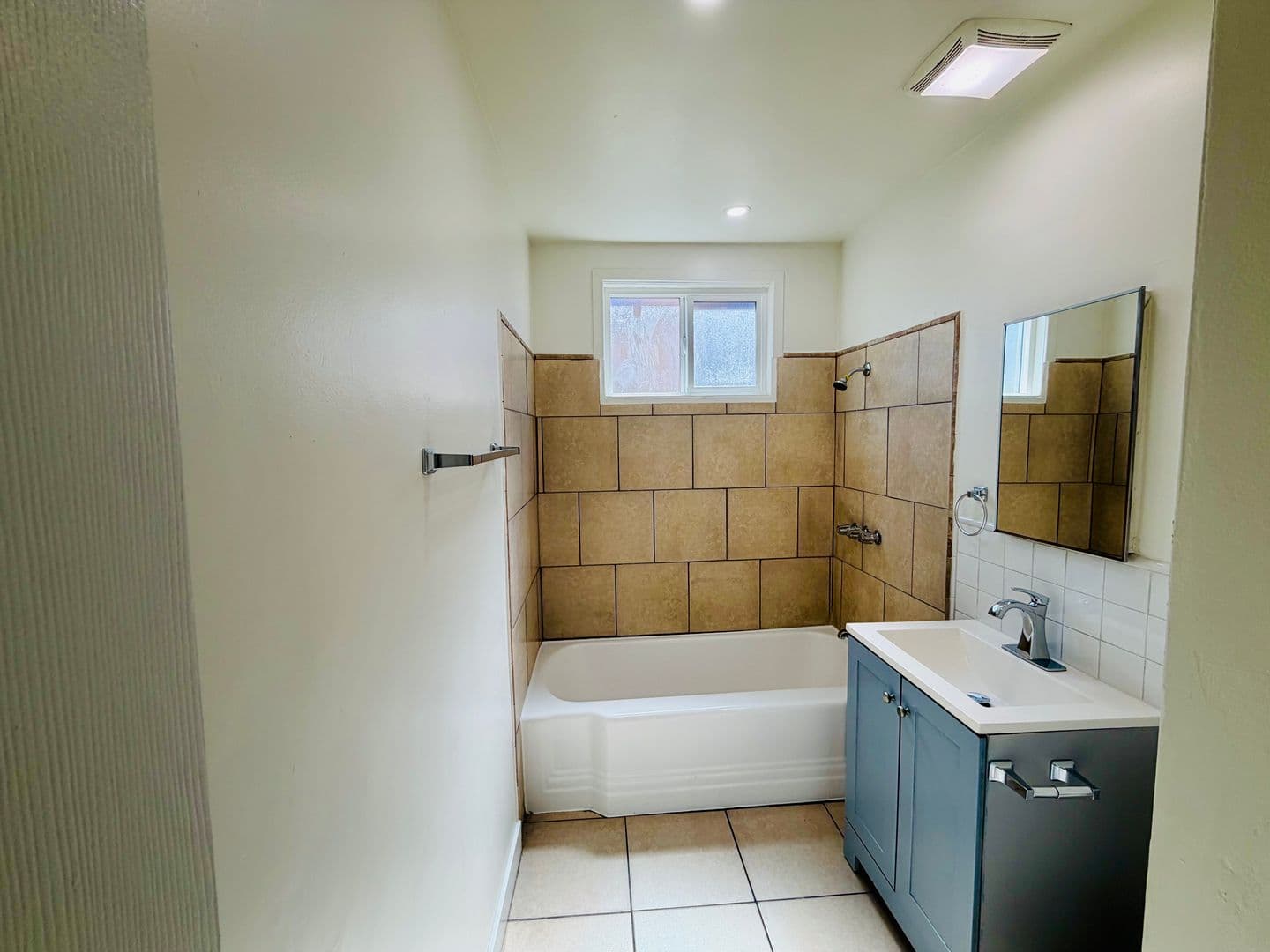 Montebello Apartment: 1233 Spruce St.