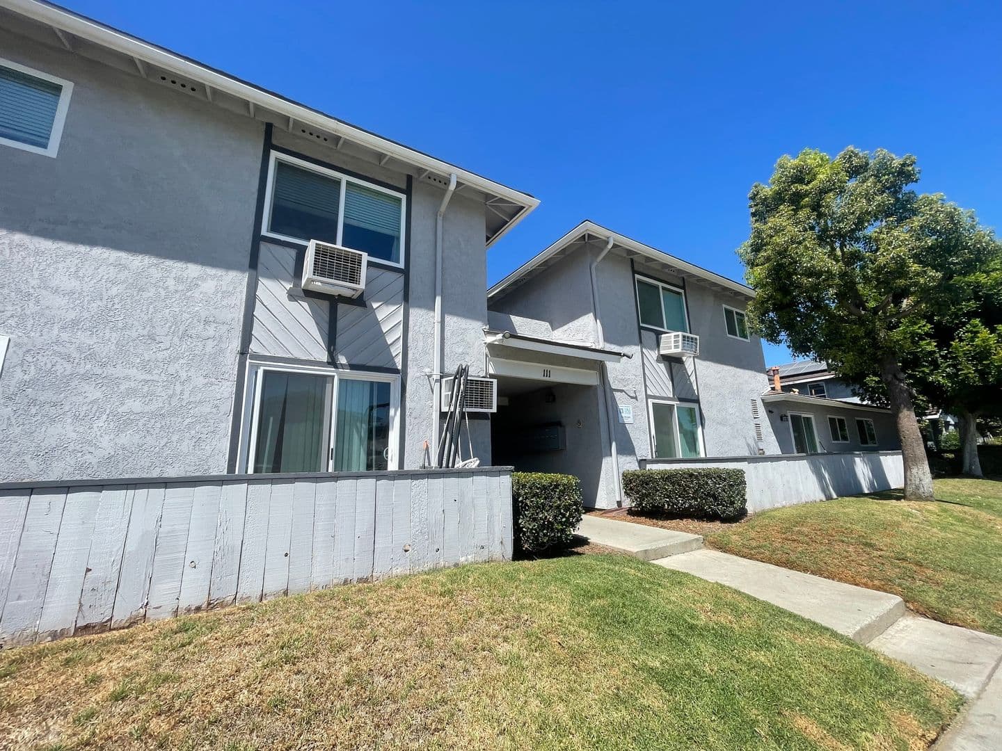Brea Apartment: 111 S. Flower Ave.