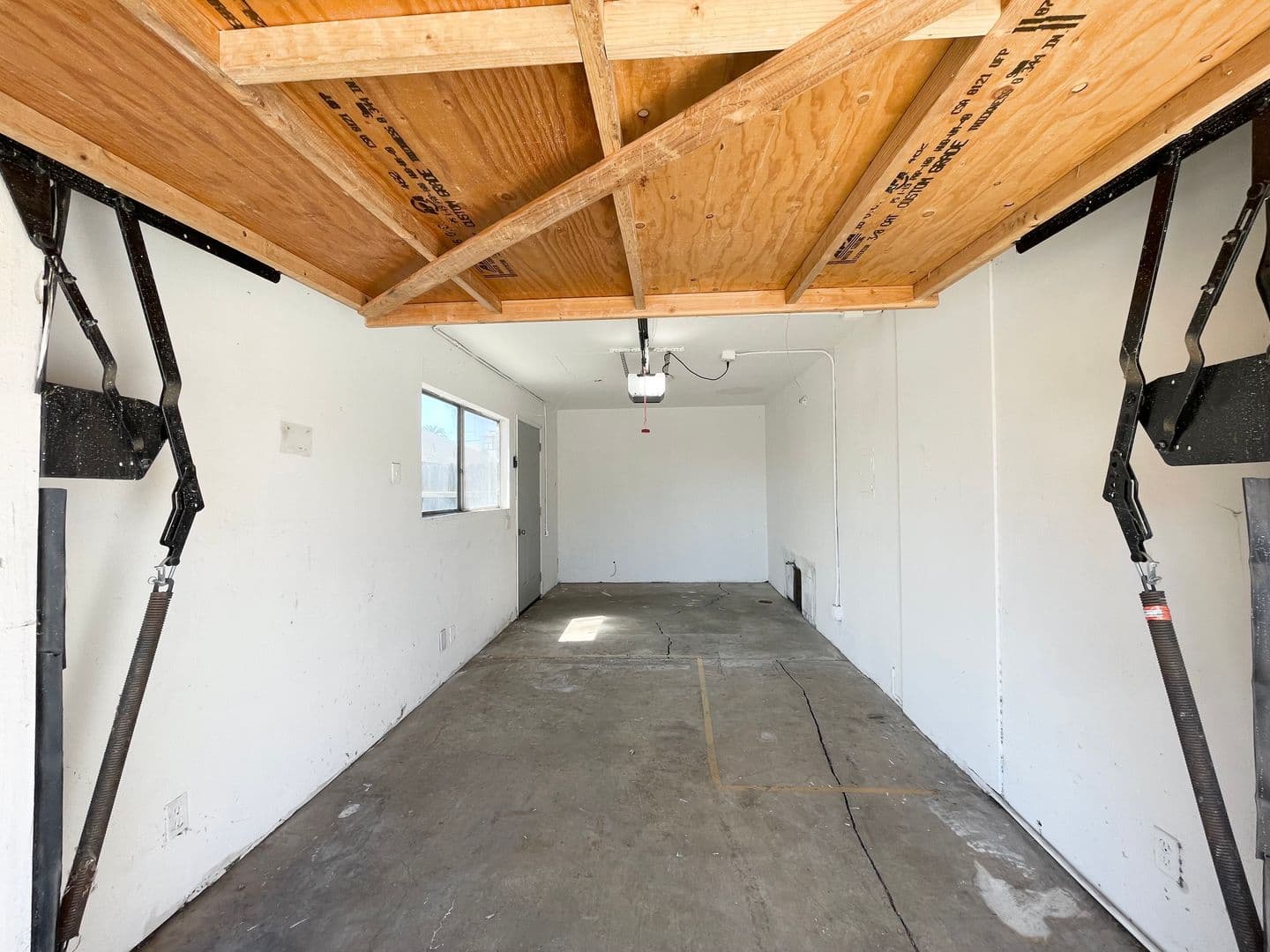 Brea Apartment: 111 S. Flower Ave.