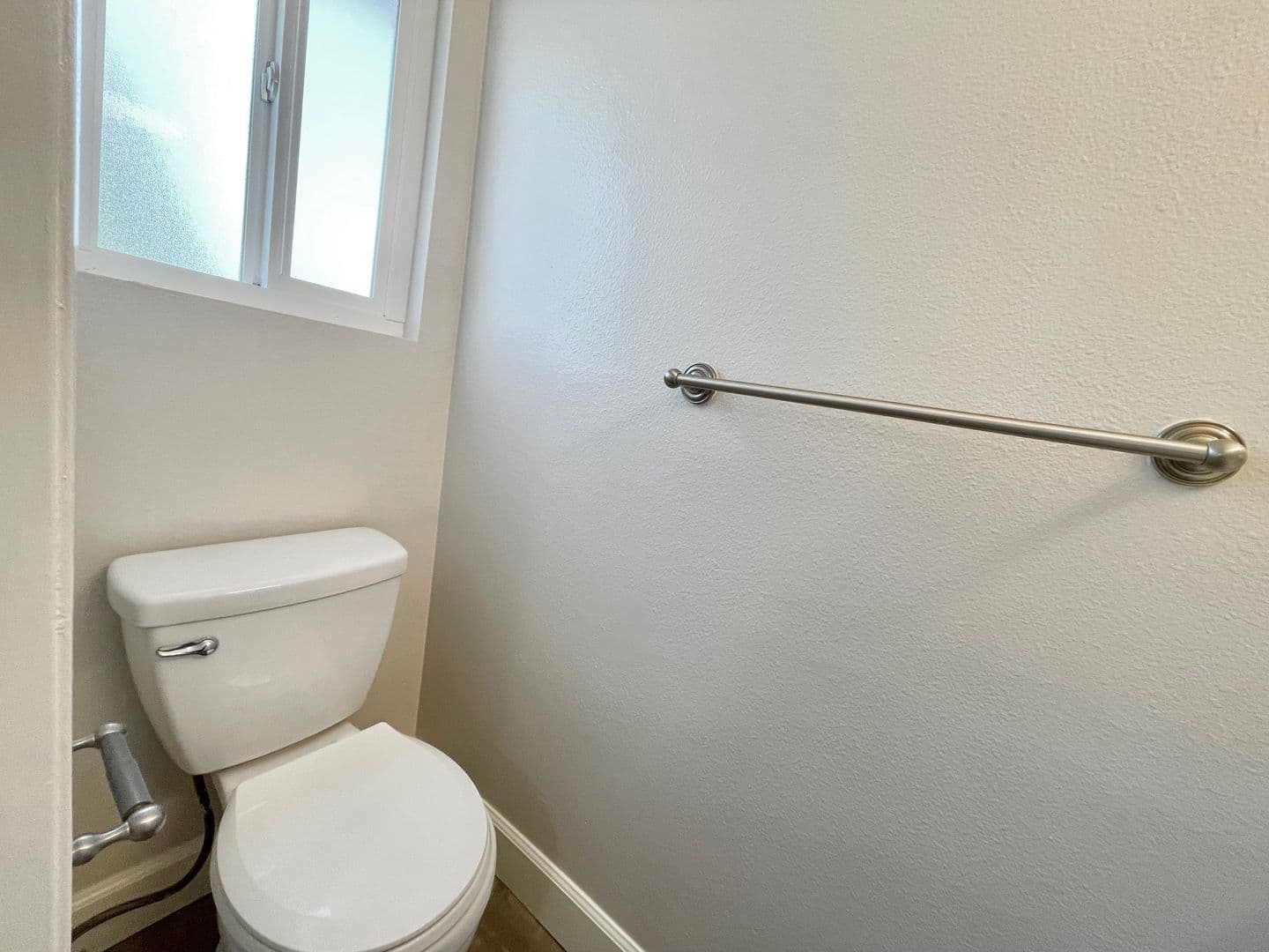 Brea Apartment: 111 S. Flower Ave.