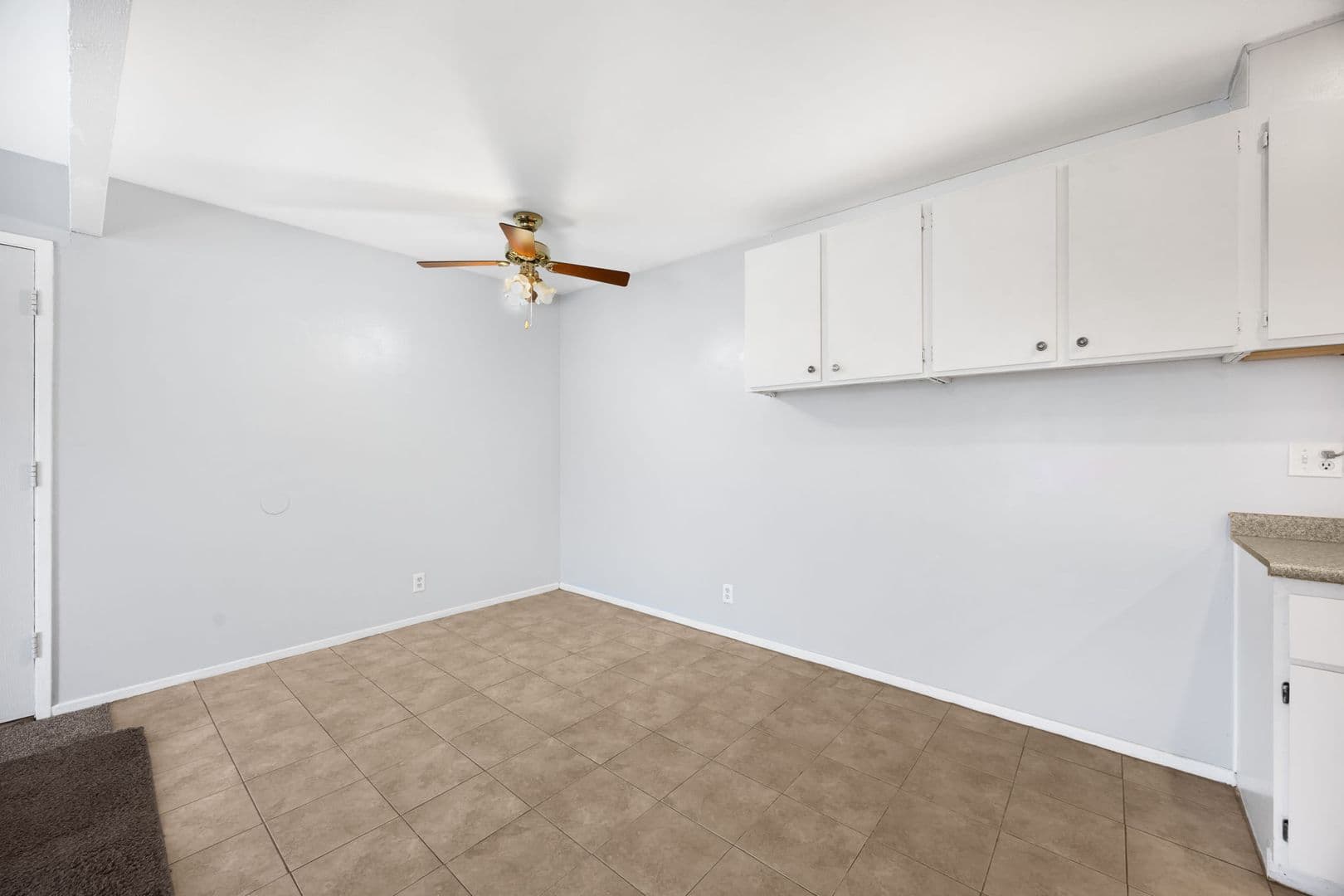 Placentia Condo: 212 S. Kraemer Blvd #2114
