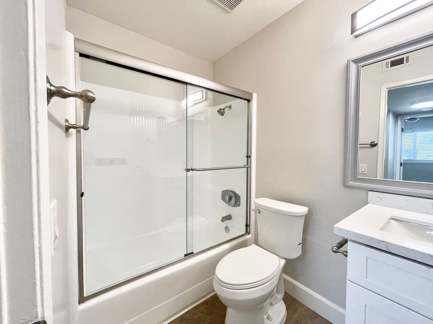 Brea Apartment: 111 S. Flower Ave.