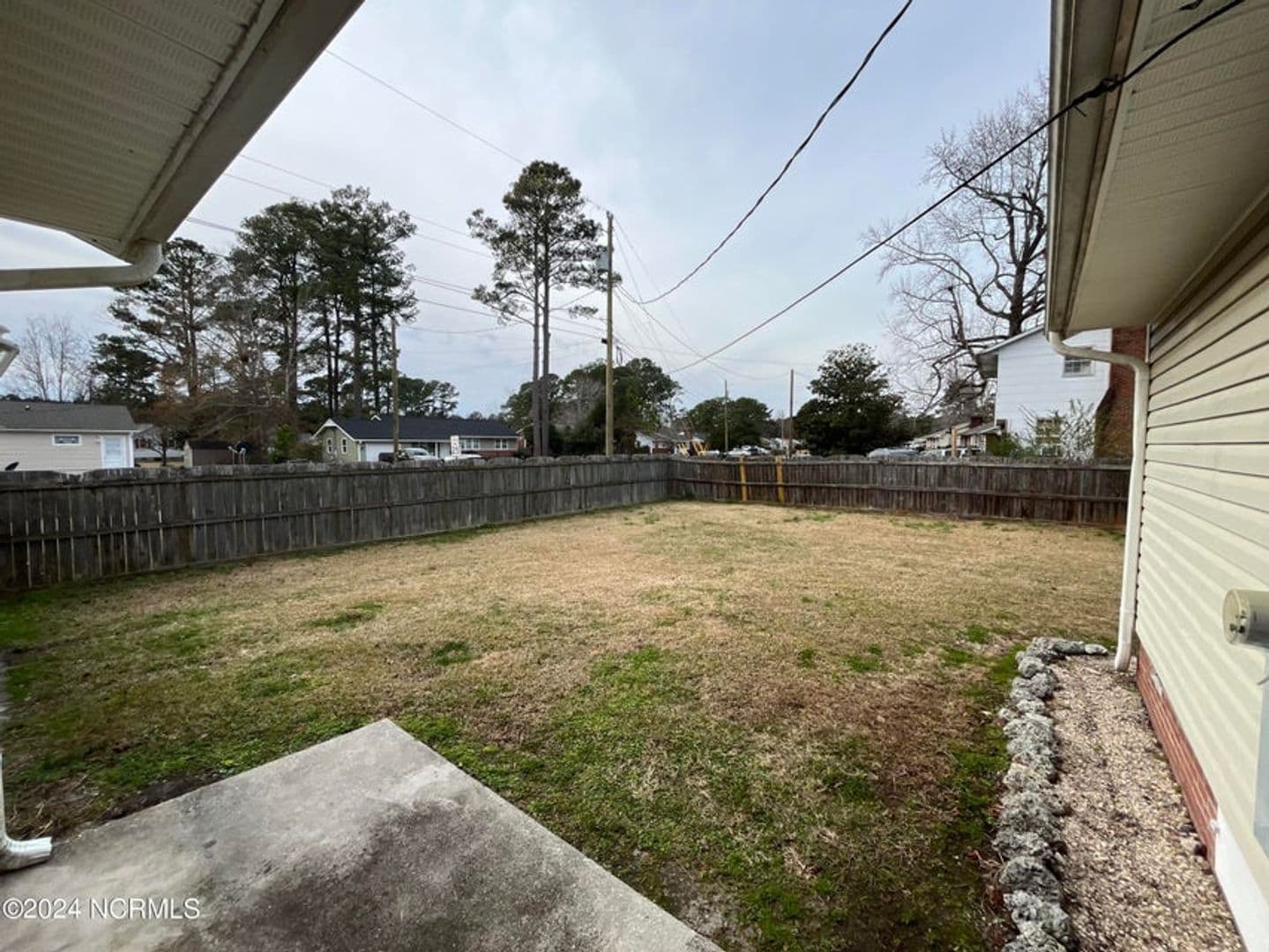Jacksonville House: 306 Cole Drive