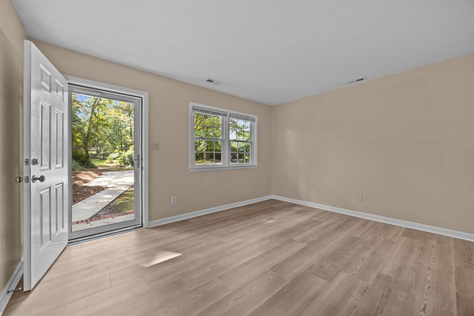 Jacksonville Apartment: 1190 Gould Road