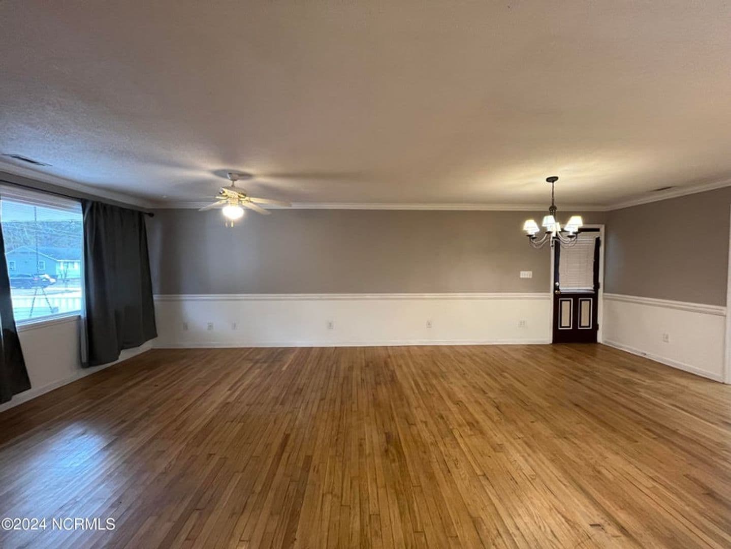 Jacksonville House: 306 Cole Drive