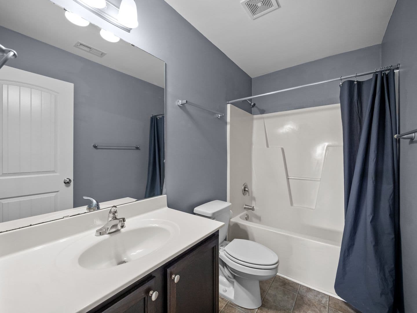 Holly Ridge House: 420 Salvo Court