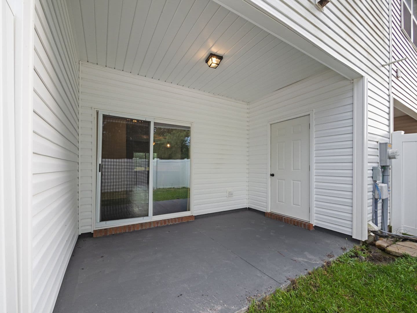 Sneads Ferry Townhome: 305 Justice Farm Dr