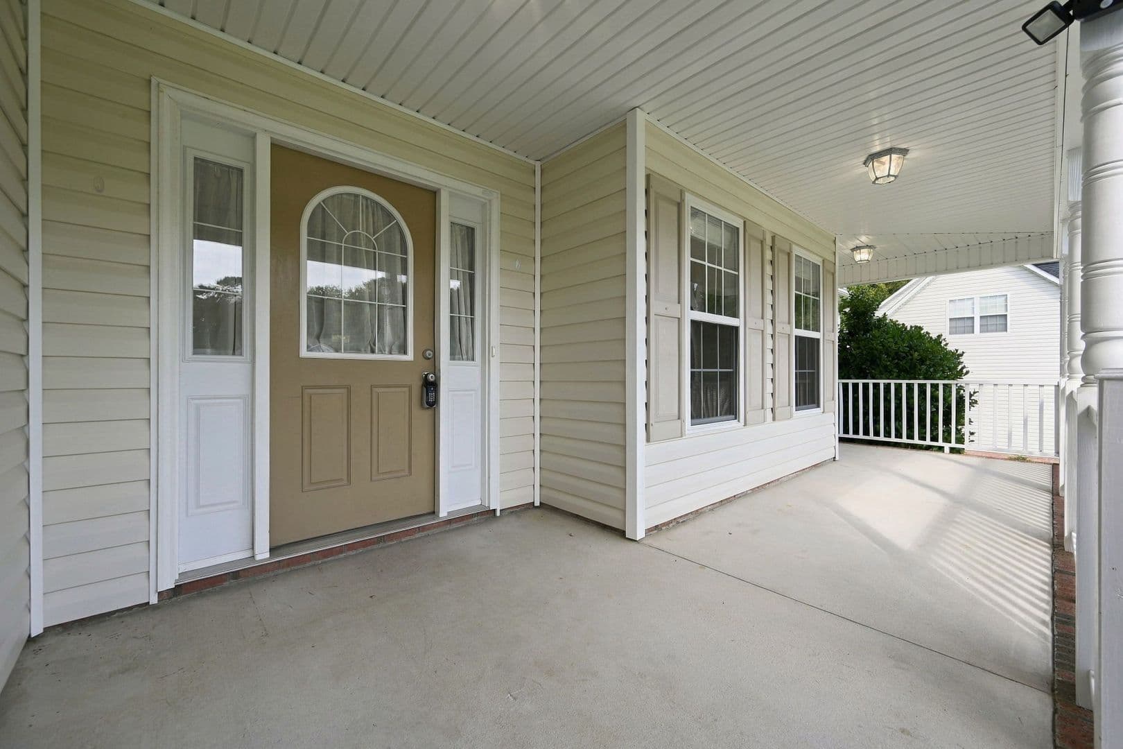 Swansboro House: 337 Foster Creek Road