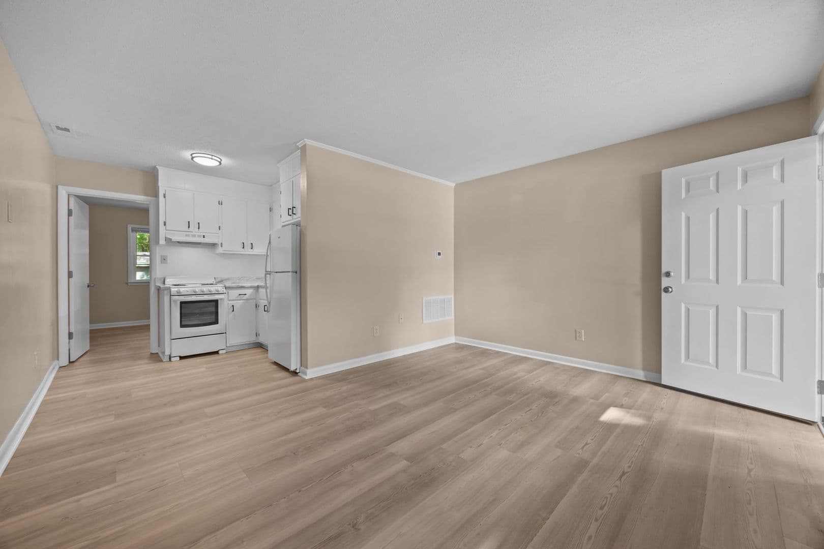 Jacksonville Apartment: 1190 Gould Road