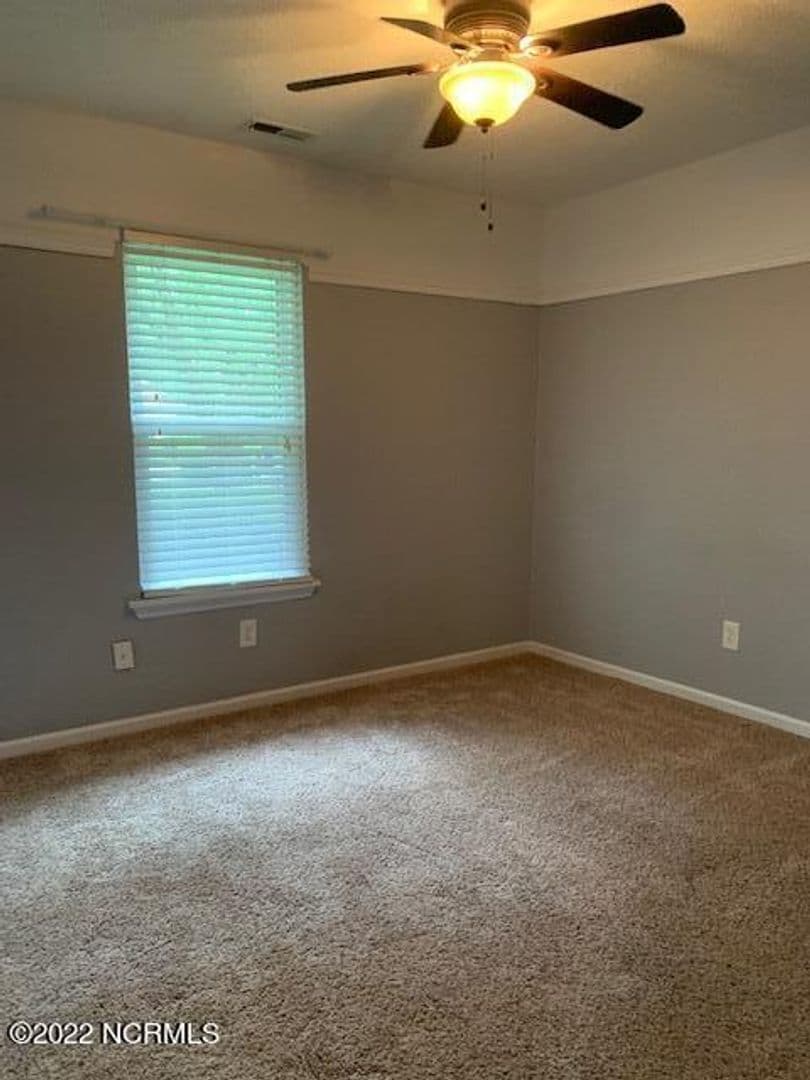 Jacksonville House: 1302 Kevin Court