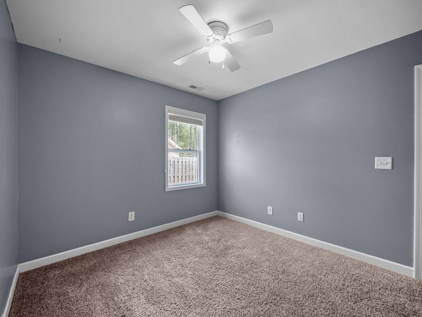 Holly Ridge House: 420 Salvo Court