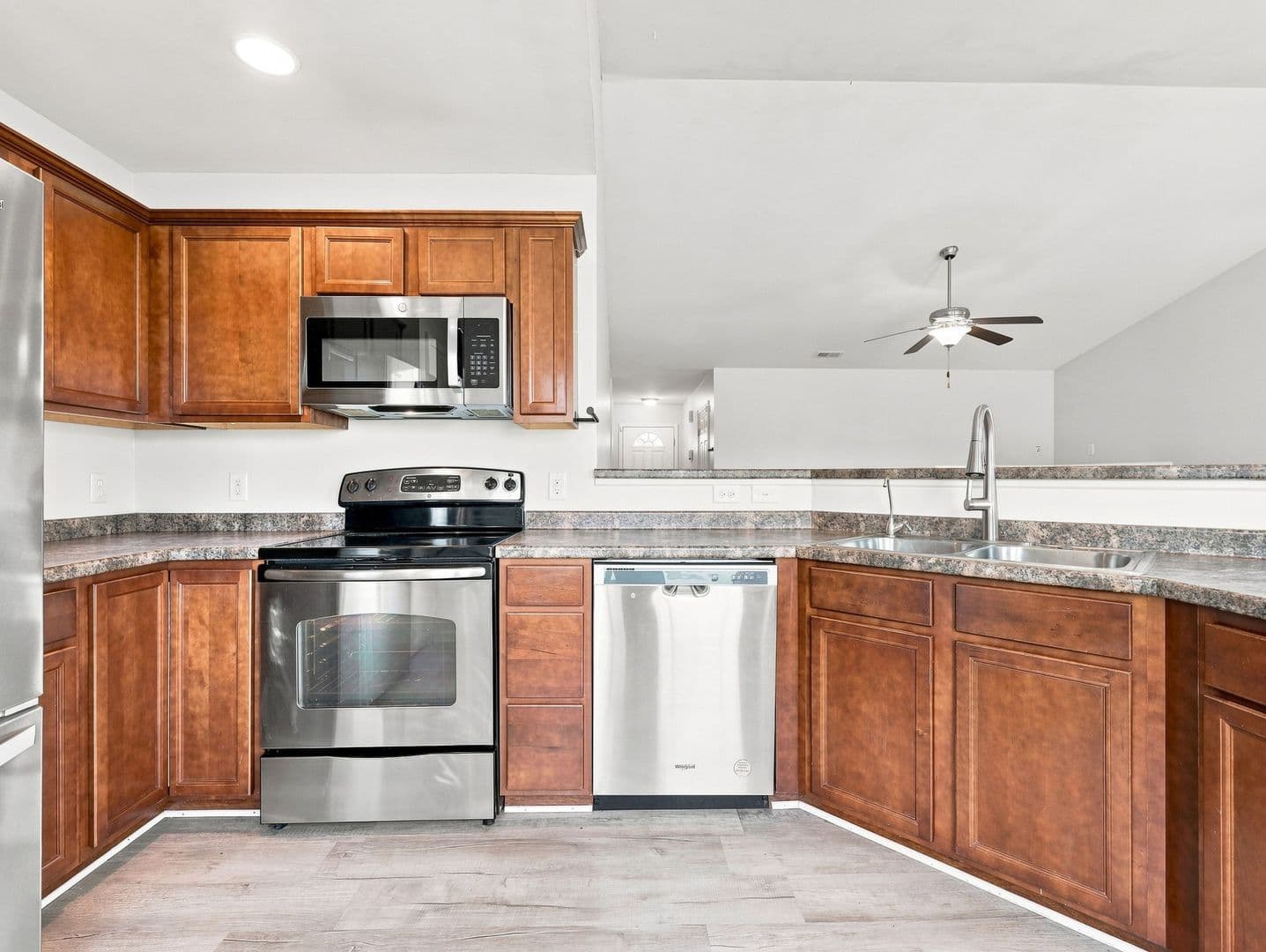 Richlands House: 102 Gobblers Way