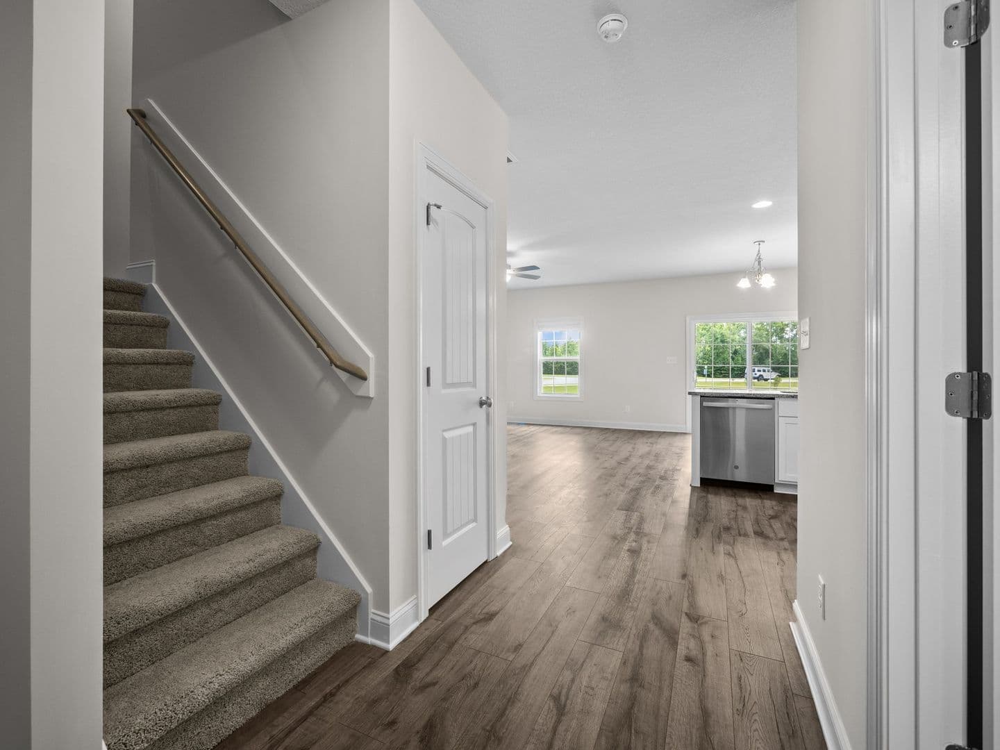 Jacksonville Townhome: 247 Verrazzano Lane