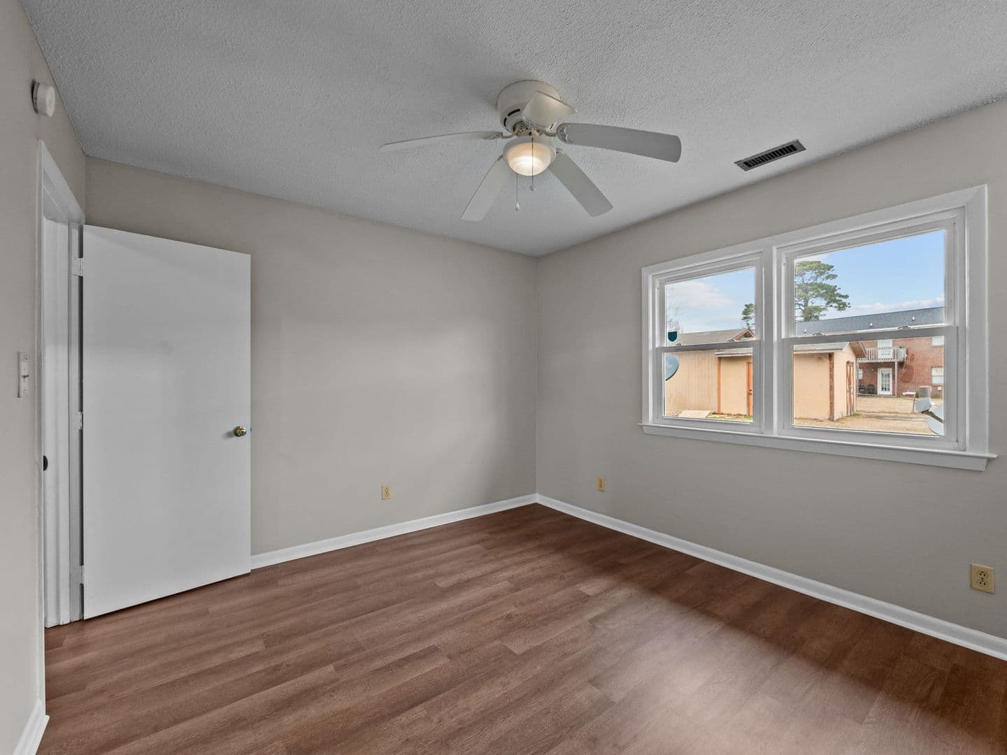 Jacksonville House: 21 C Sophia Drive