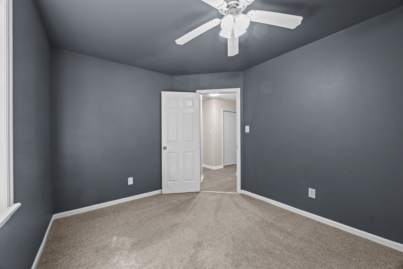 Jacksonville House: 614 S Hampton Drive