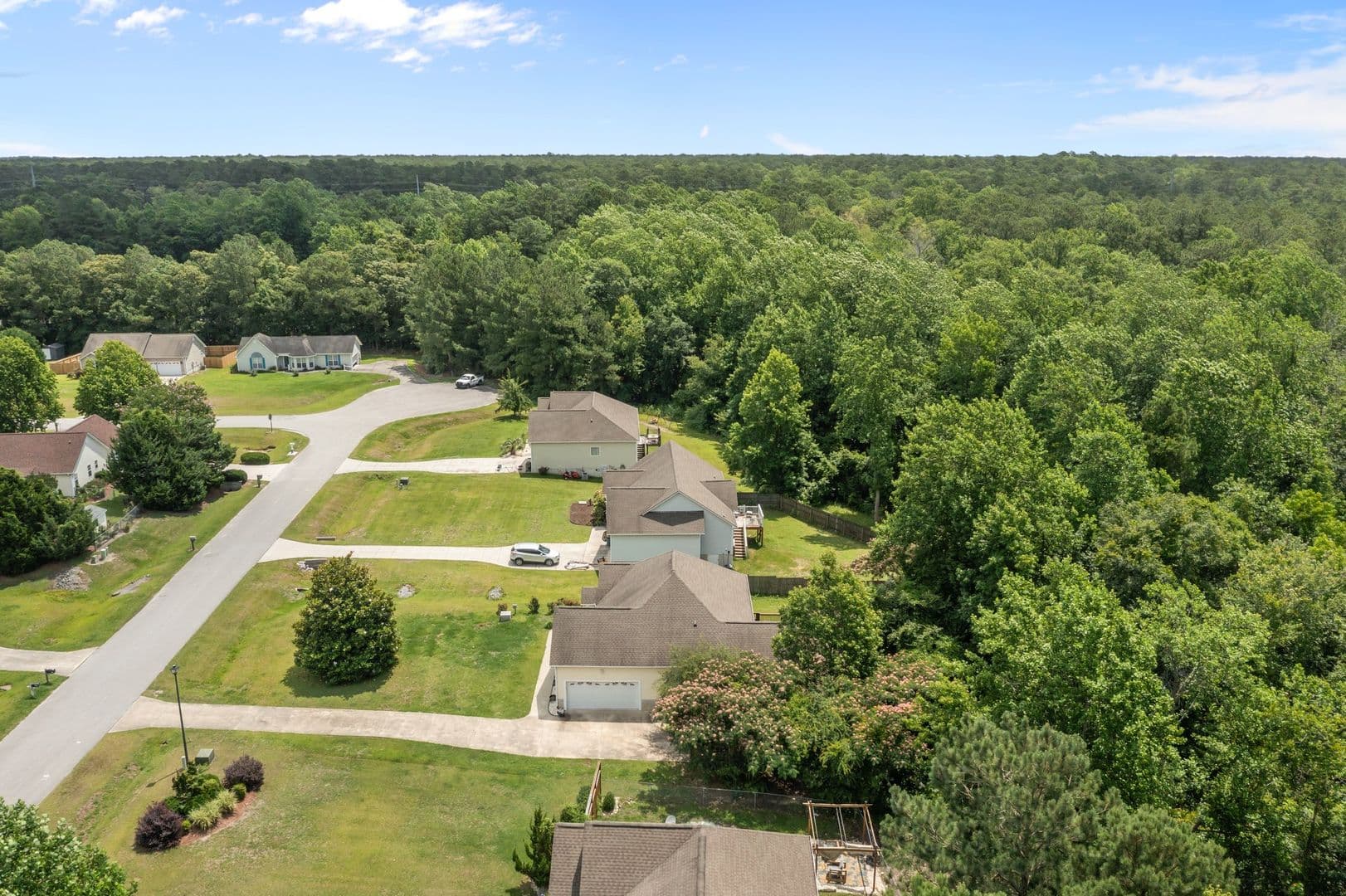 Swansboro House: 305 Appaloosa Court