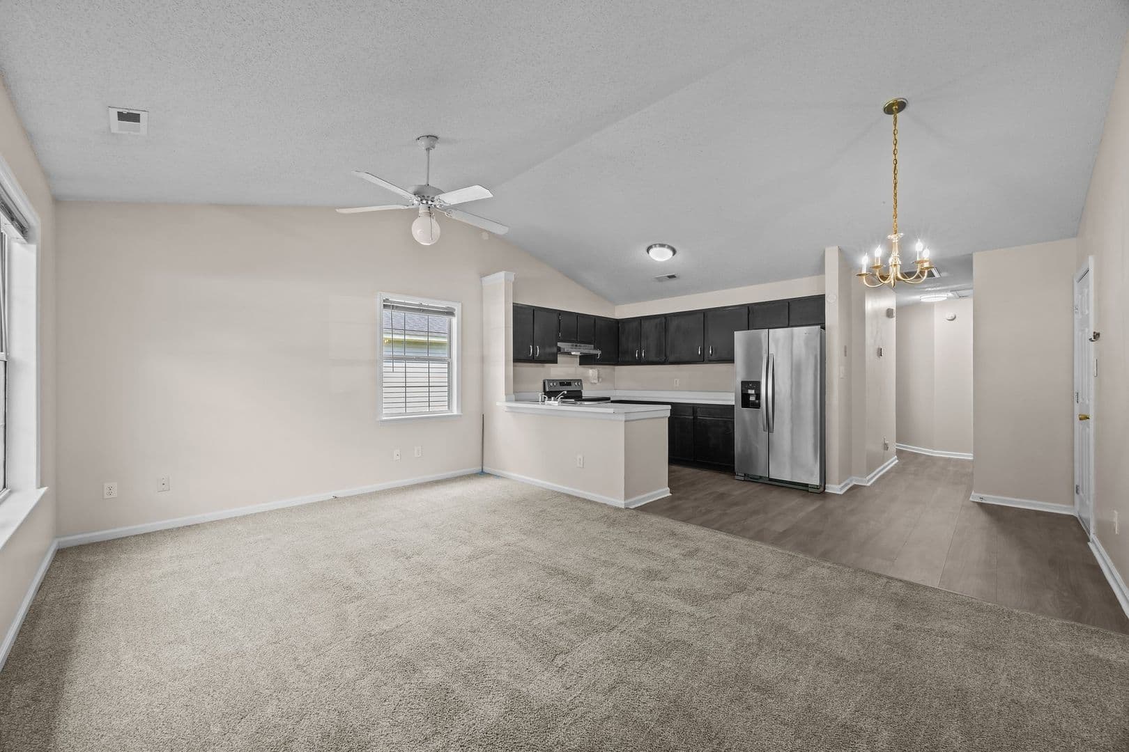 Jacksonville House: 614 S Hampton Drive