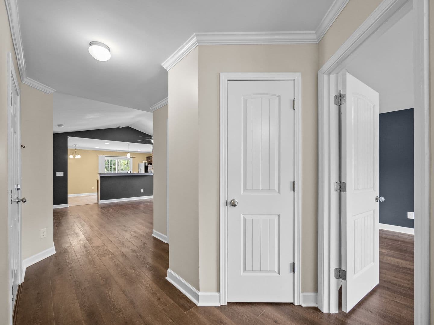 Holly Ridge House: 420 Salvo Court