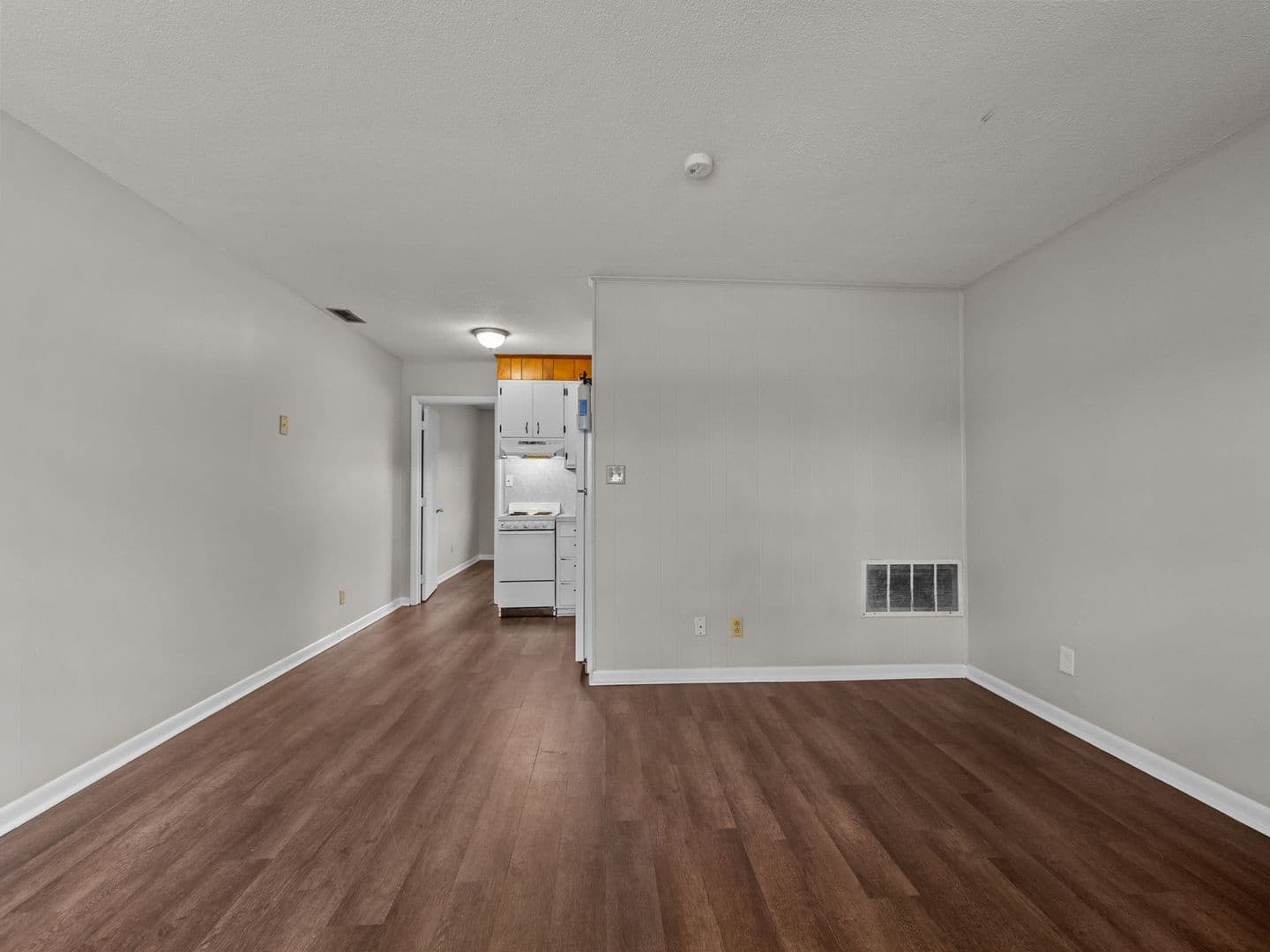 Jacksonville House: 21 C Sophia Drive
