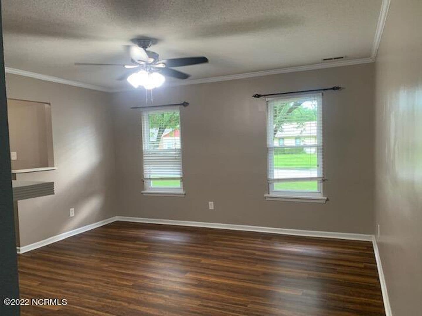 Jacksonville House: 1302 Kevin Court