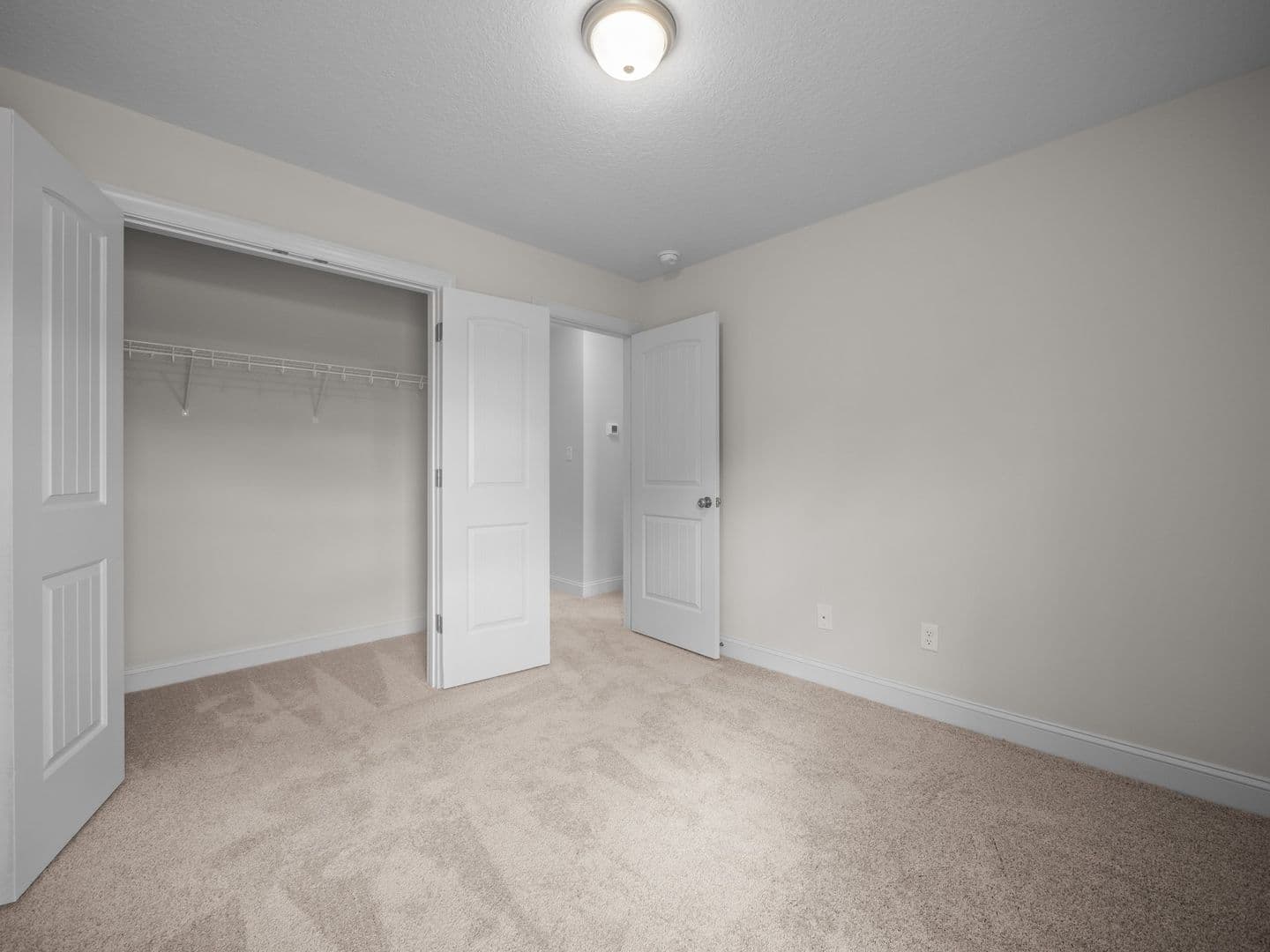Jacksonville Townhome: 247 Verrazzano Lane