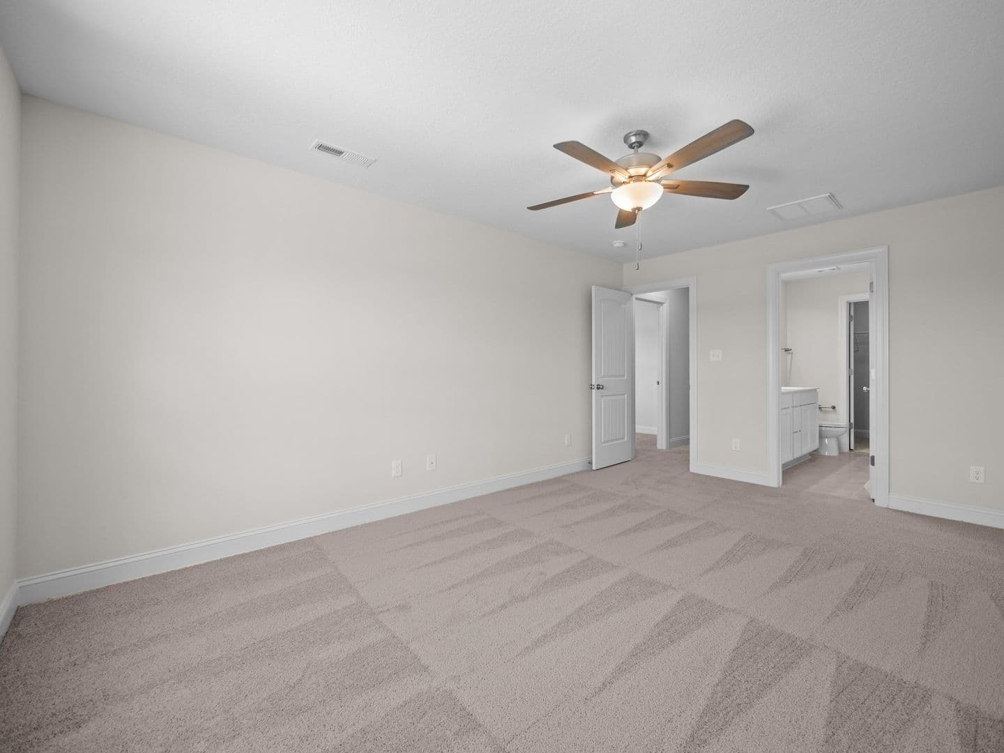 Jacksonville Townhome: 247 Verrazzano Lane