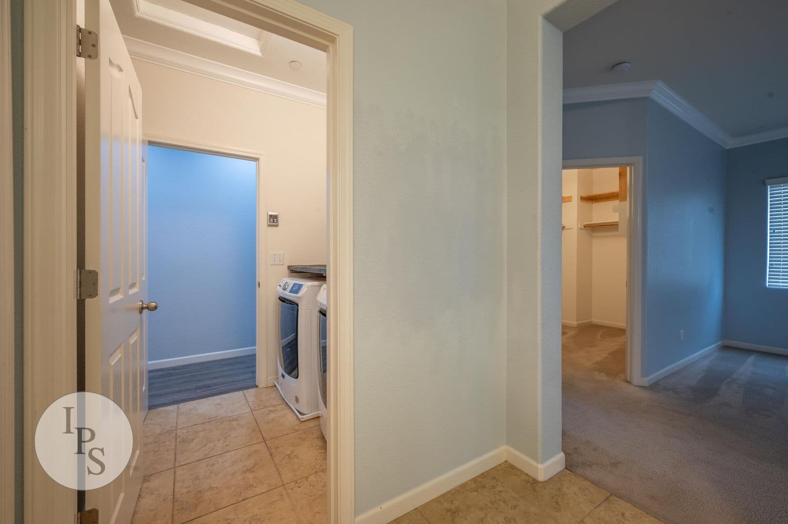 Fresno House: 7390 E. Giavanna Ave